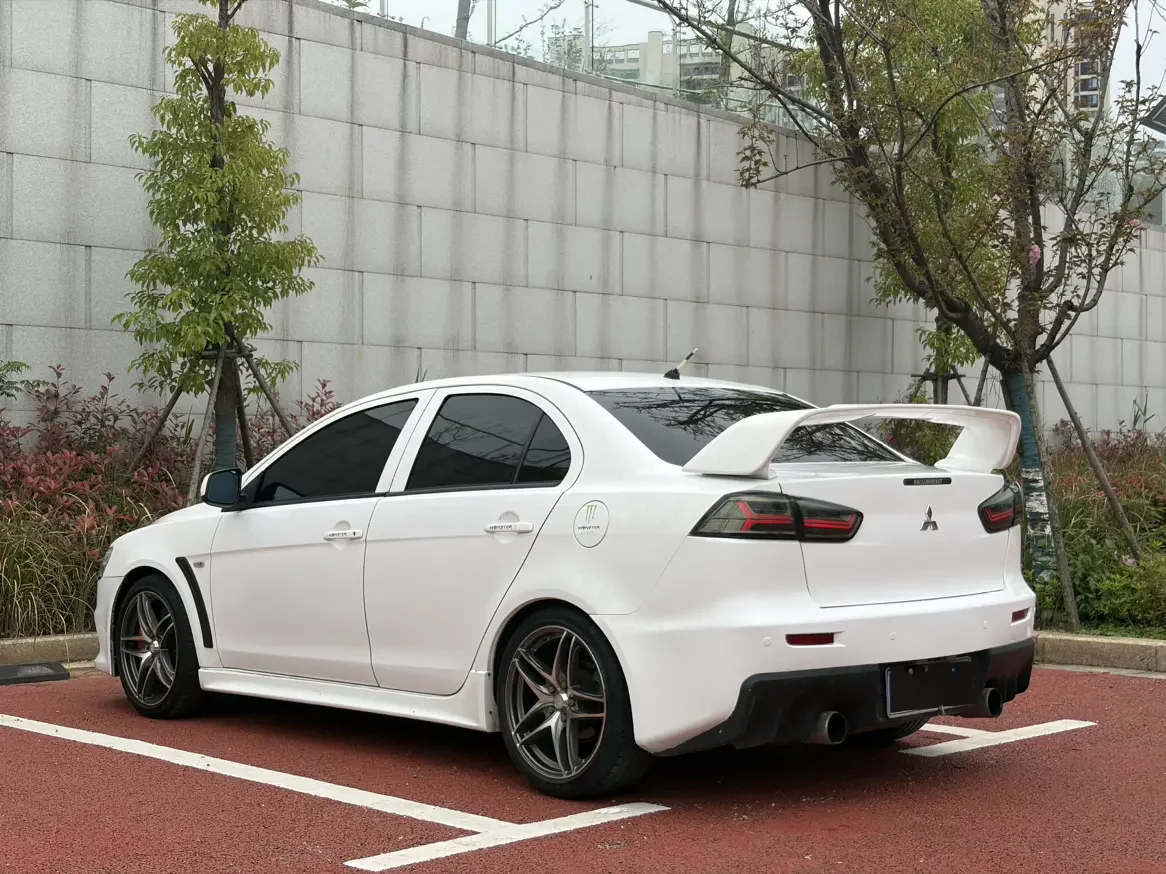 Mitsubishi Winged God