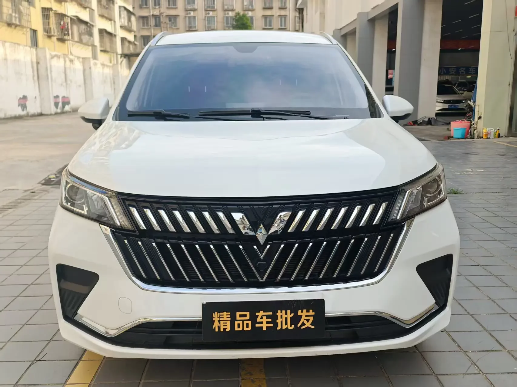 Wuling Jiachen