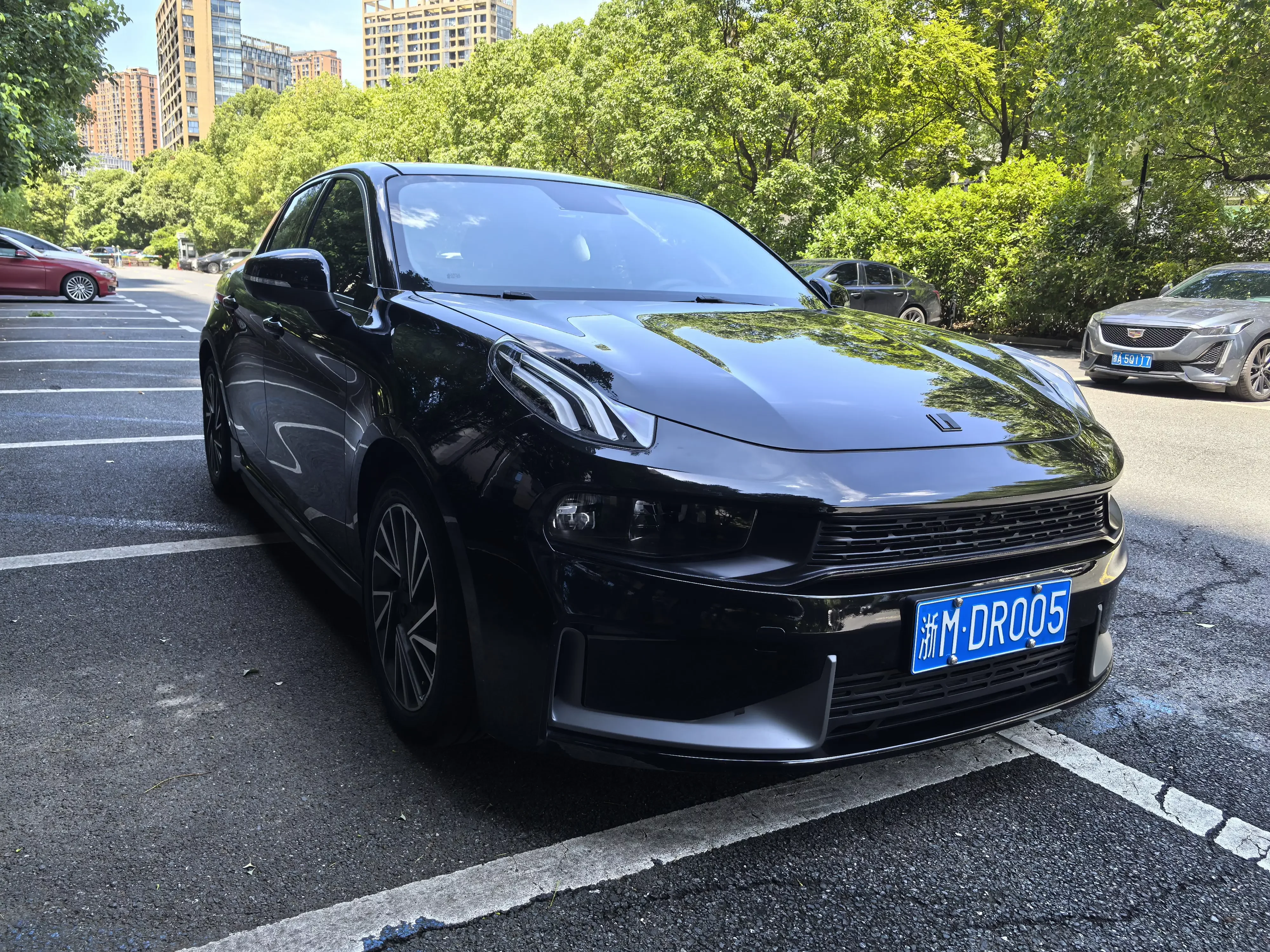 Lynk & Co 03