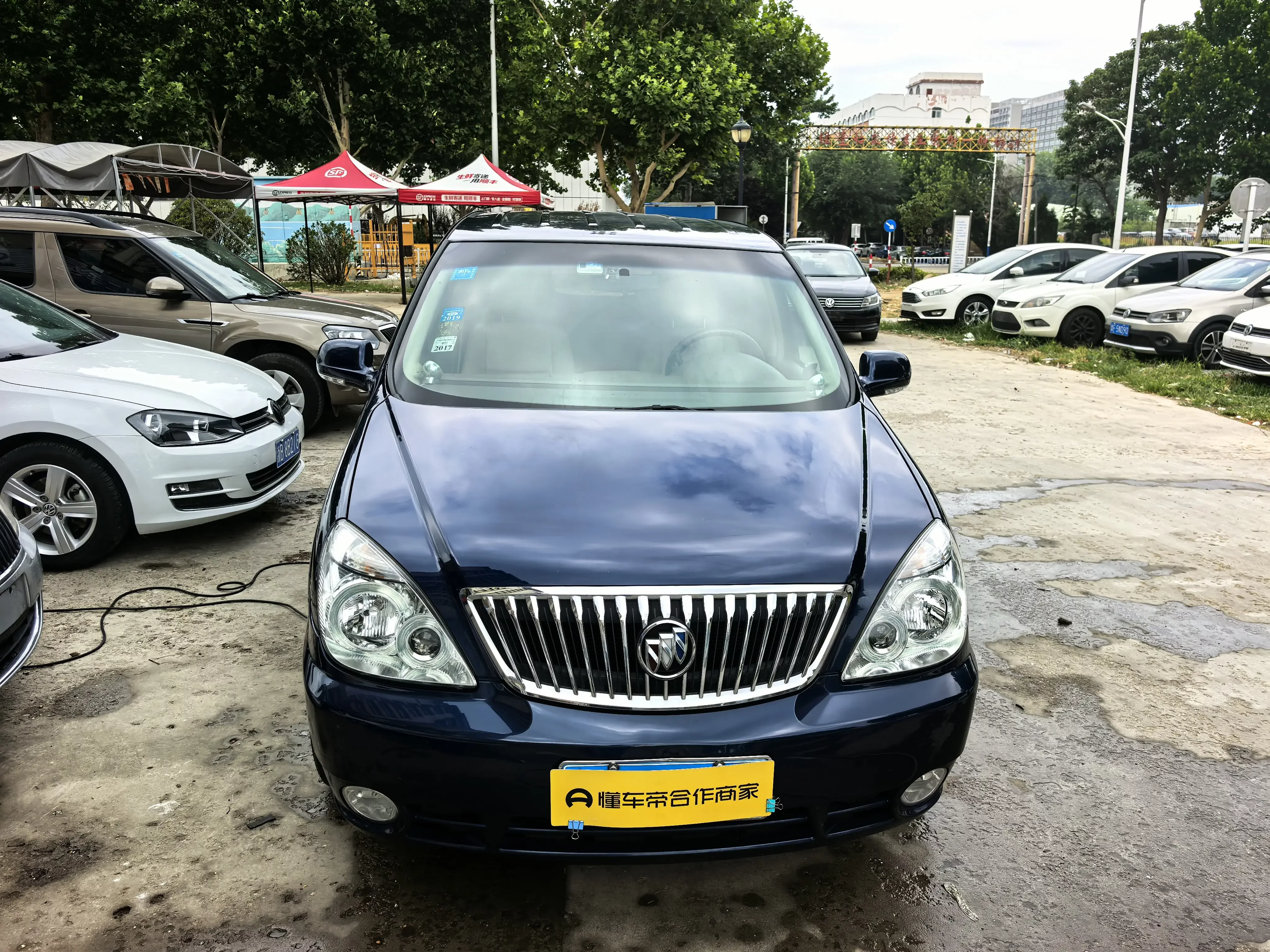 Buick GL8