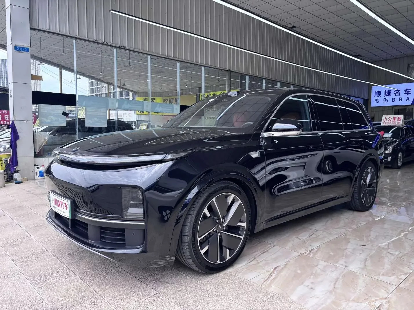 Lixiang L9