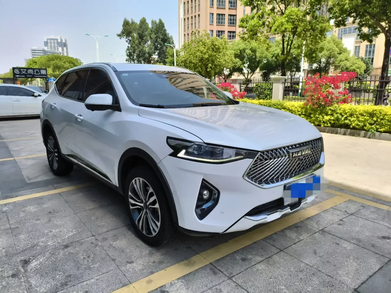 Haval F7