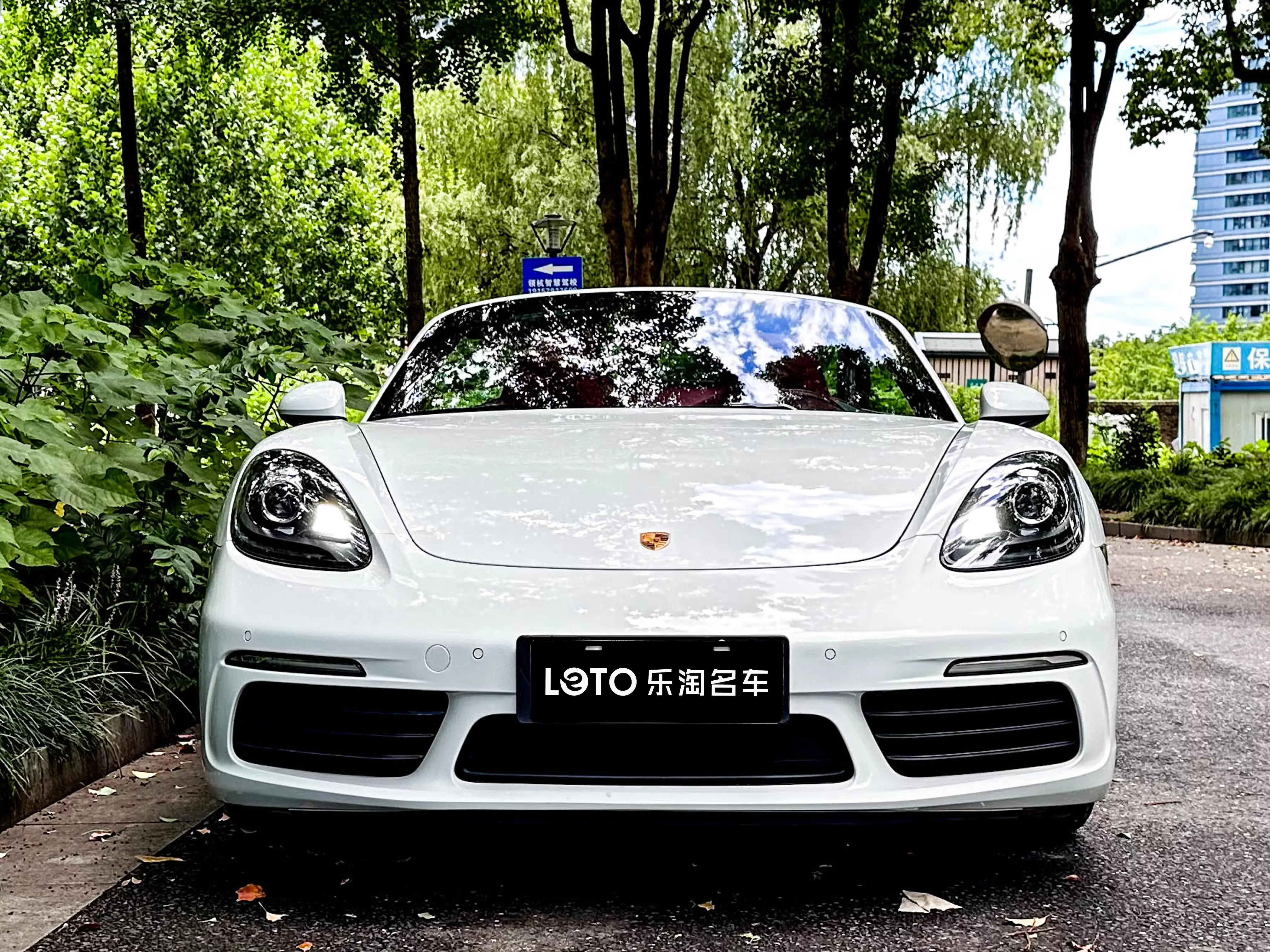 Porsche 718