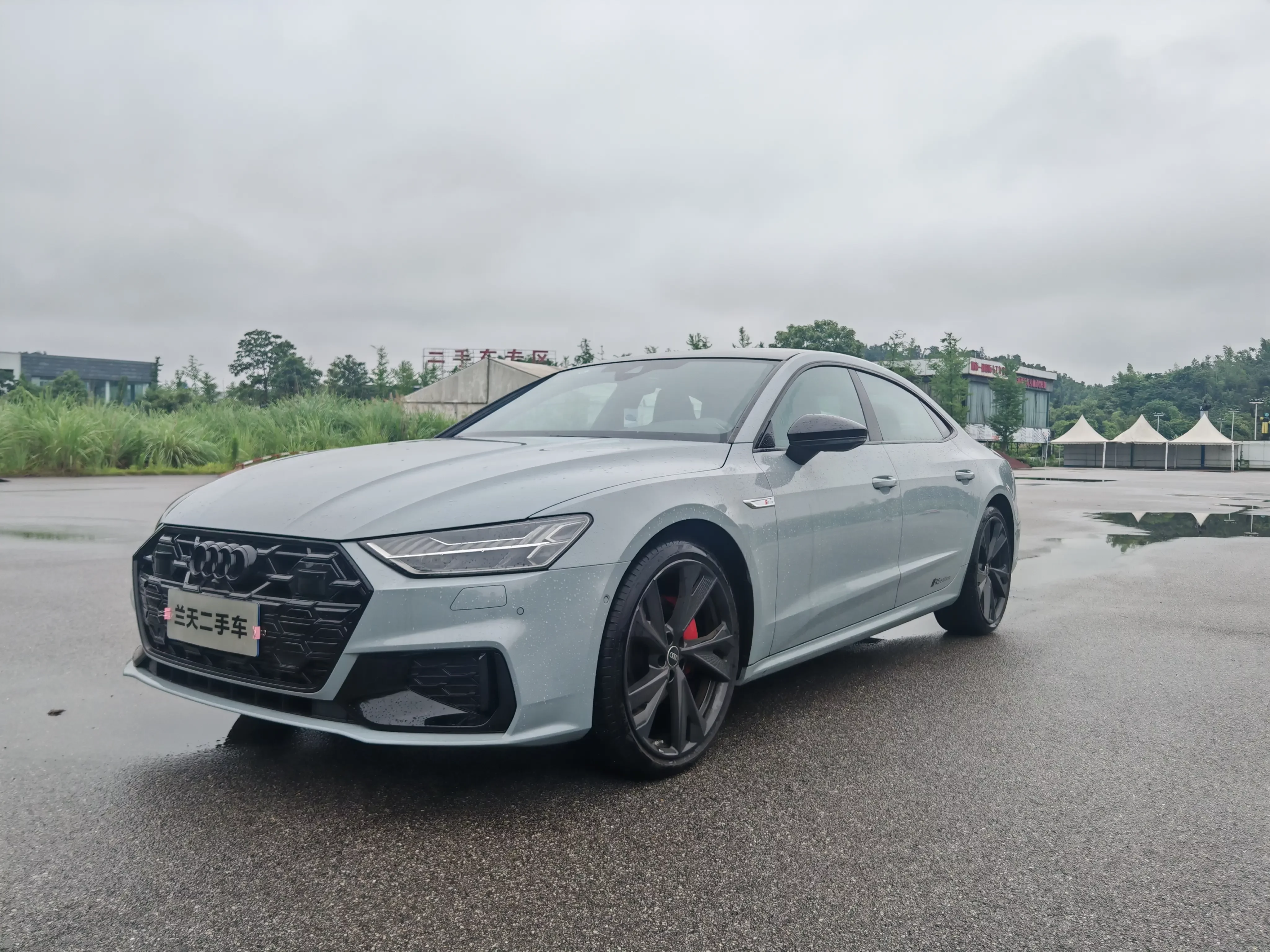 Audi A7L