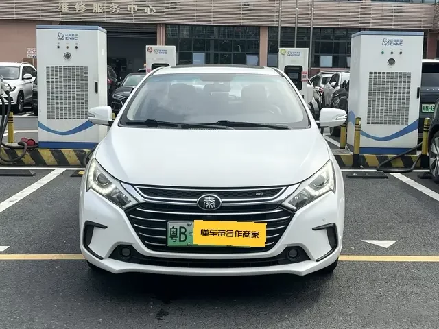 BYD Qin DM