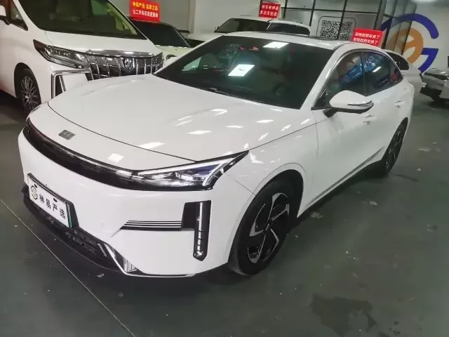 Geely Galaxy L6