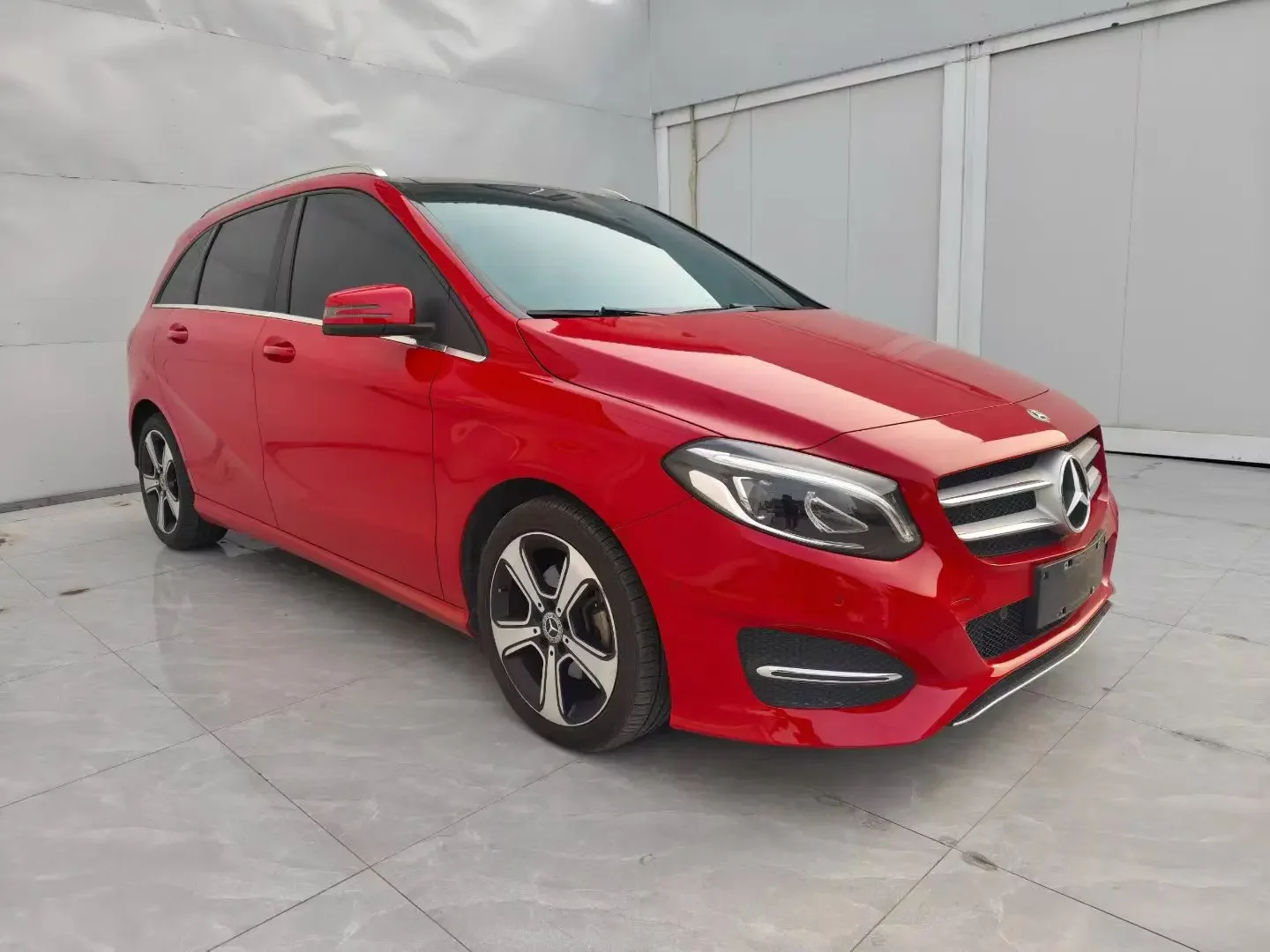 Mercedes-Benz B Class