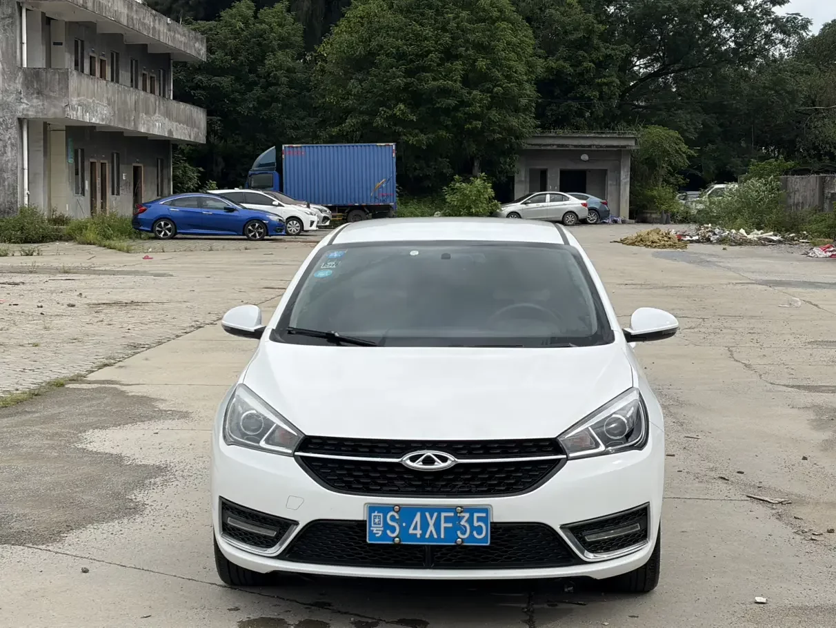 Chery Arrizo 5