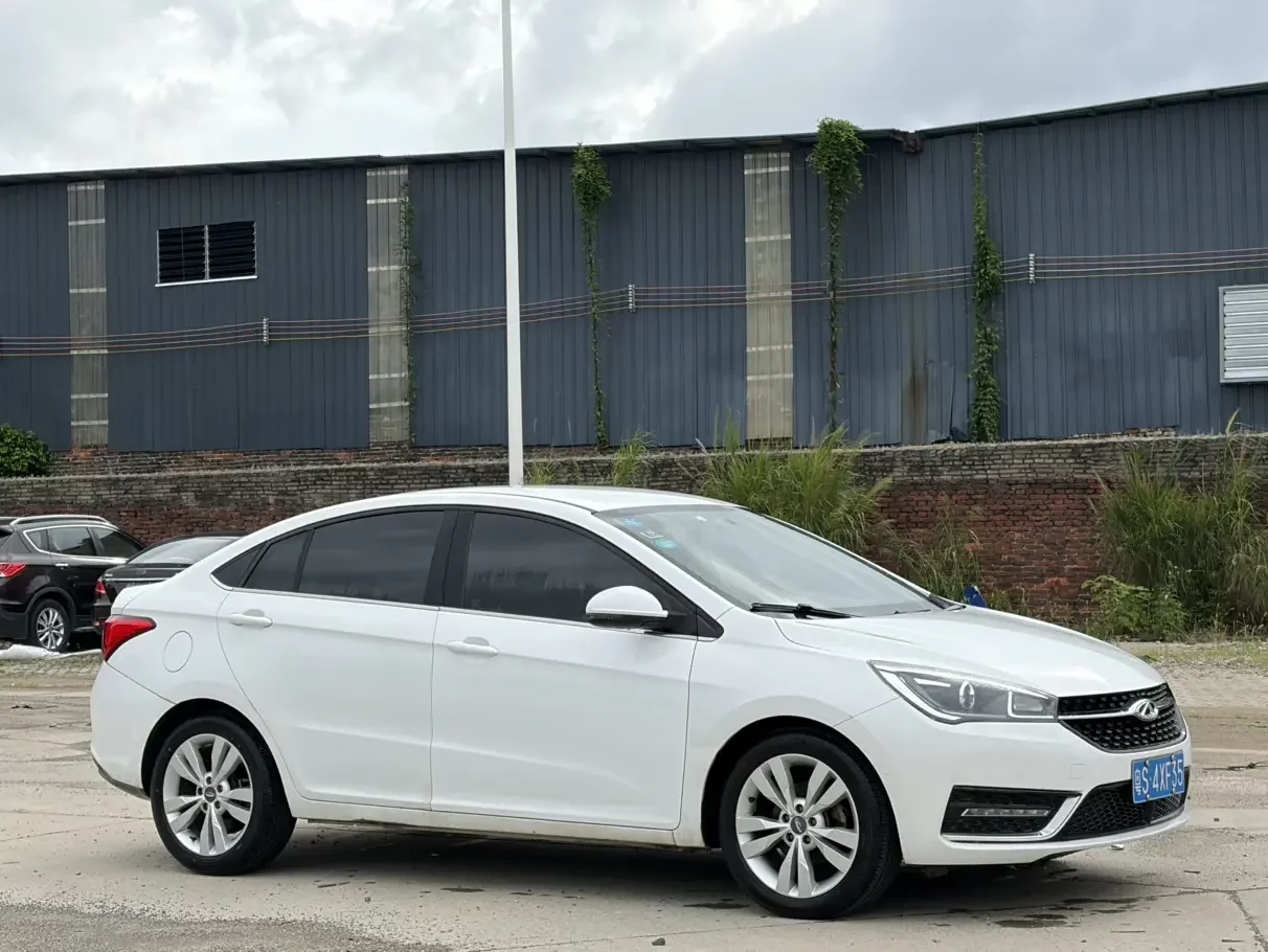 Chery Arrizo 5