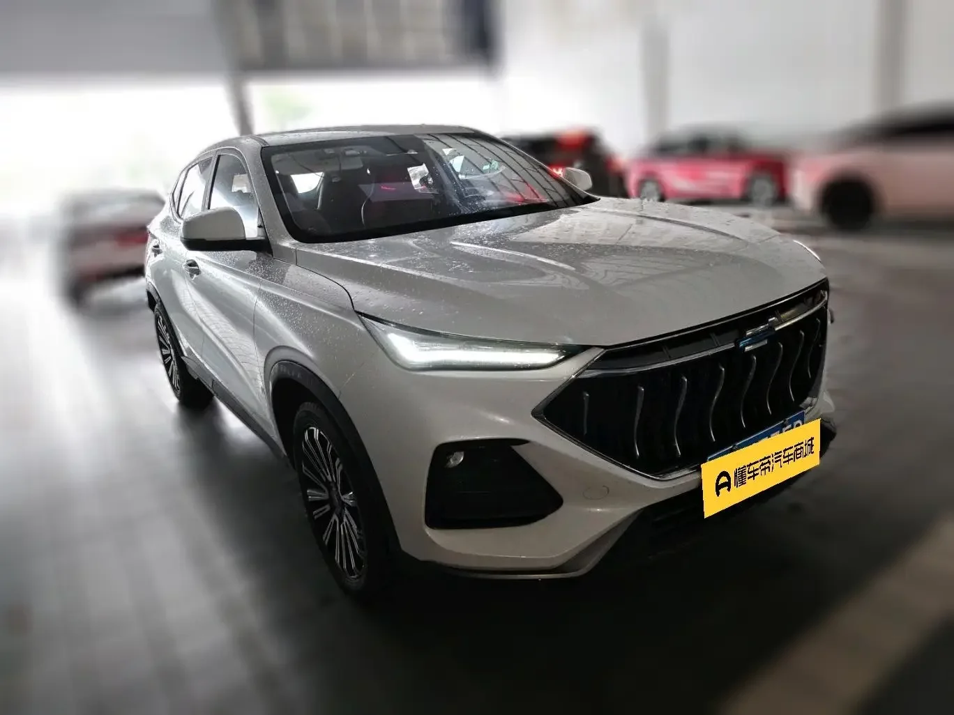 Oshan Changan Auchan X5