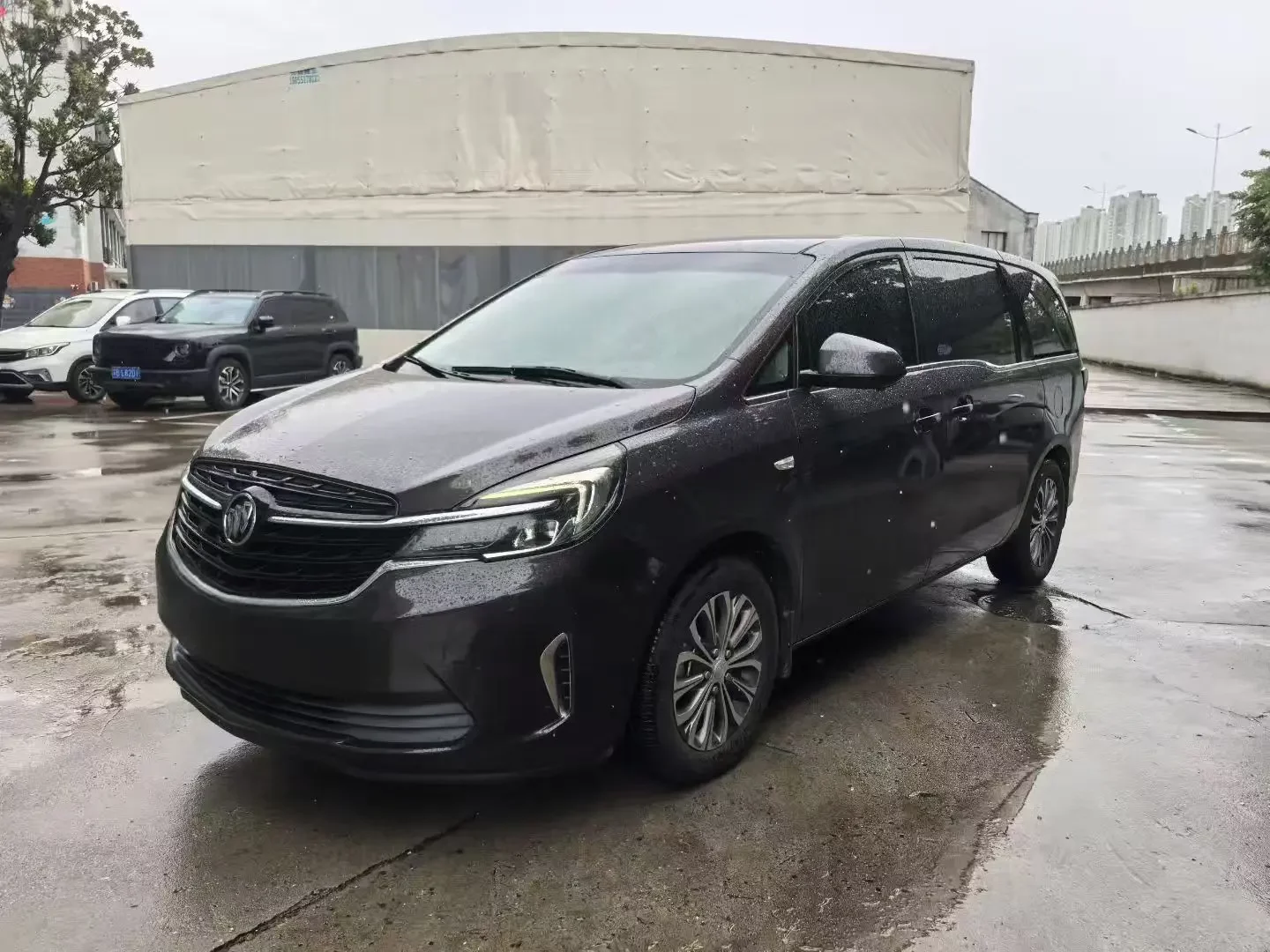 Buick GL8