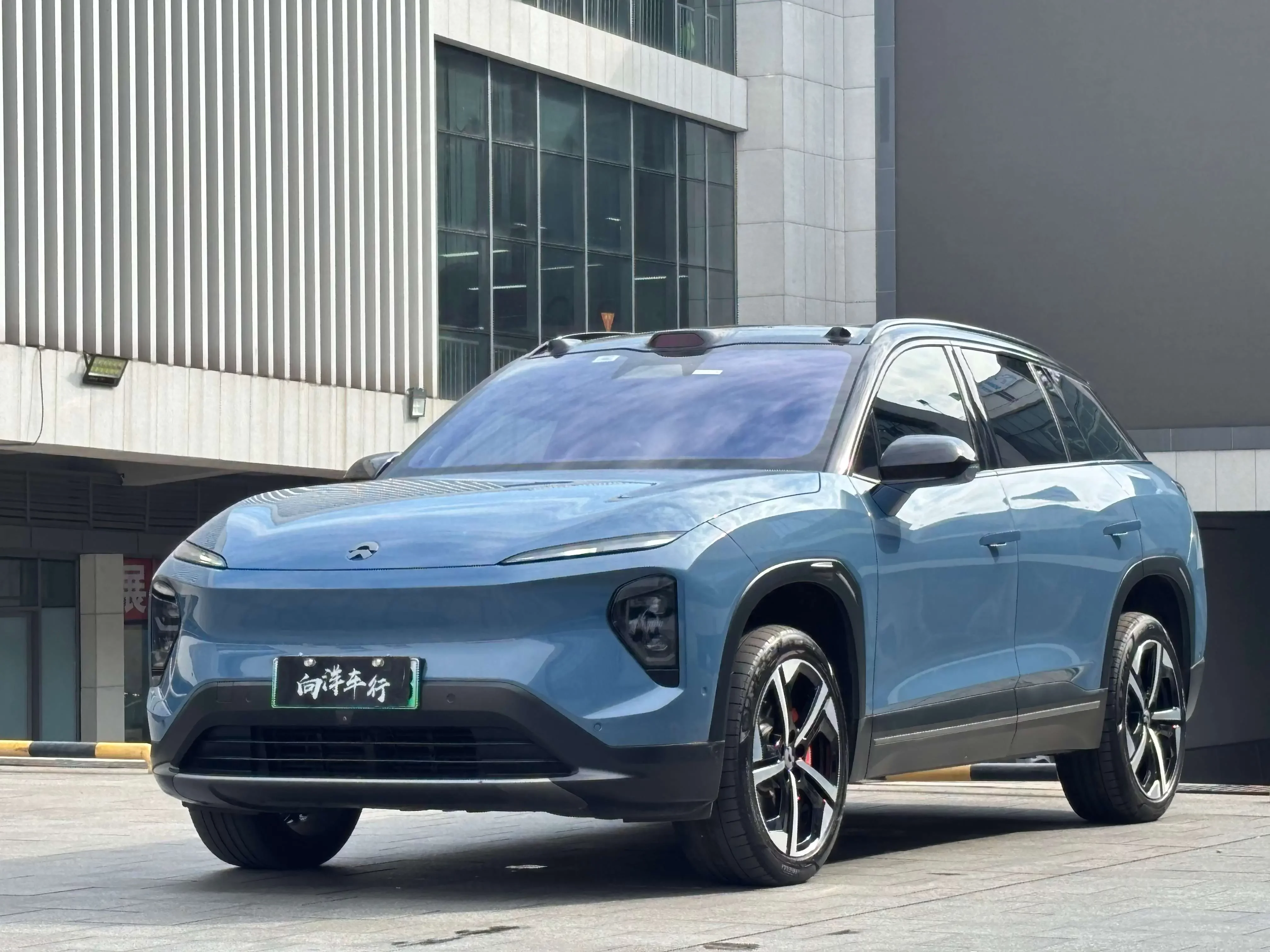 NIO ES7