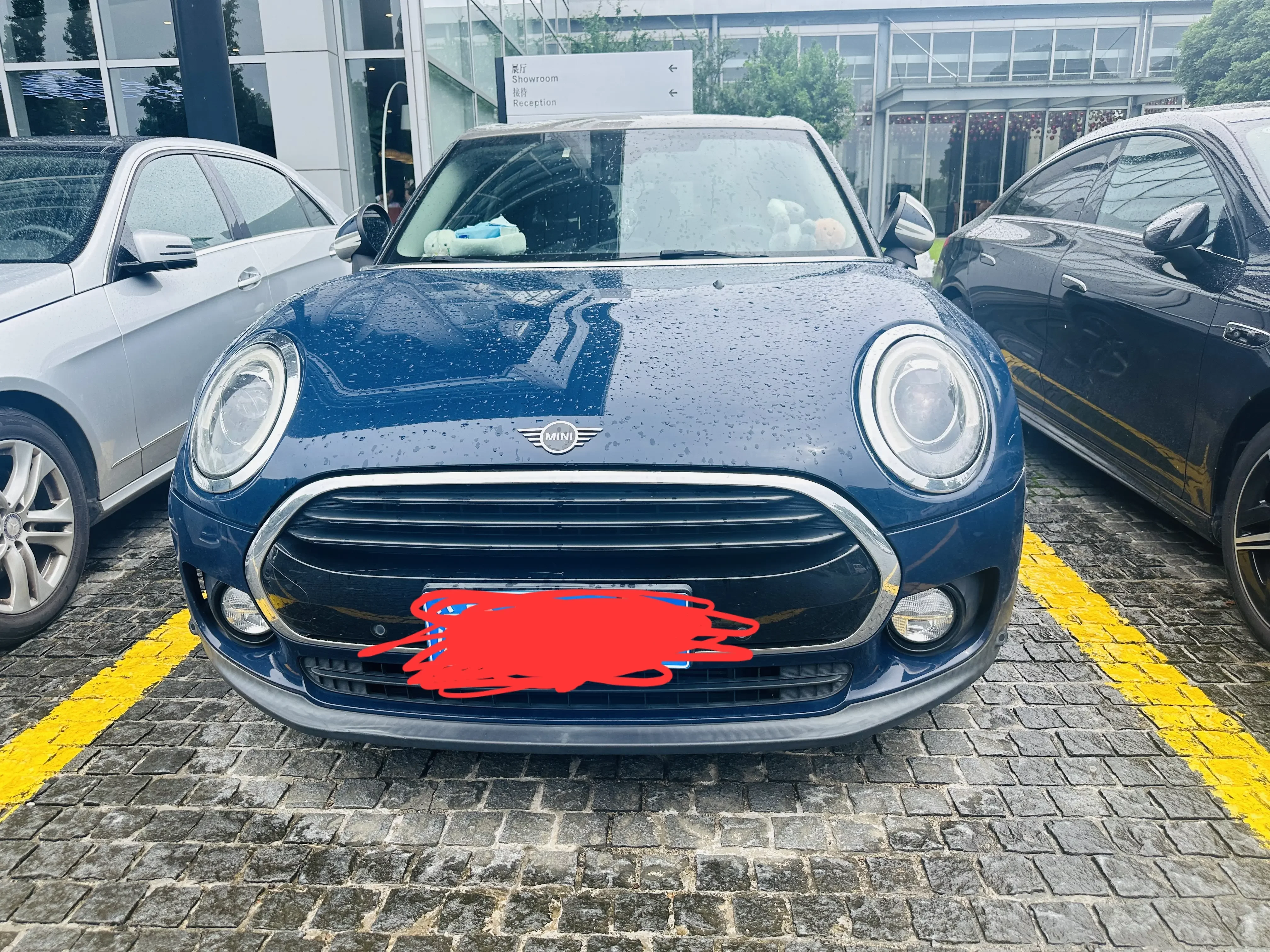 MINI CLUBMAN