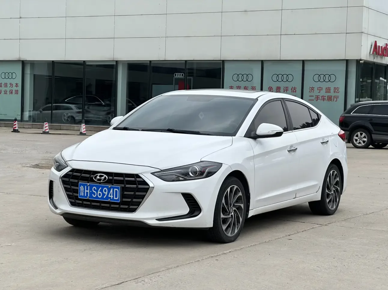 Hyundai lead