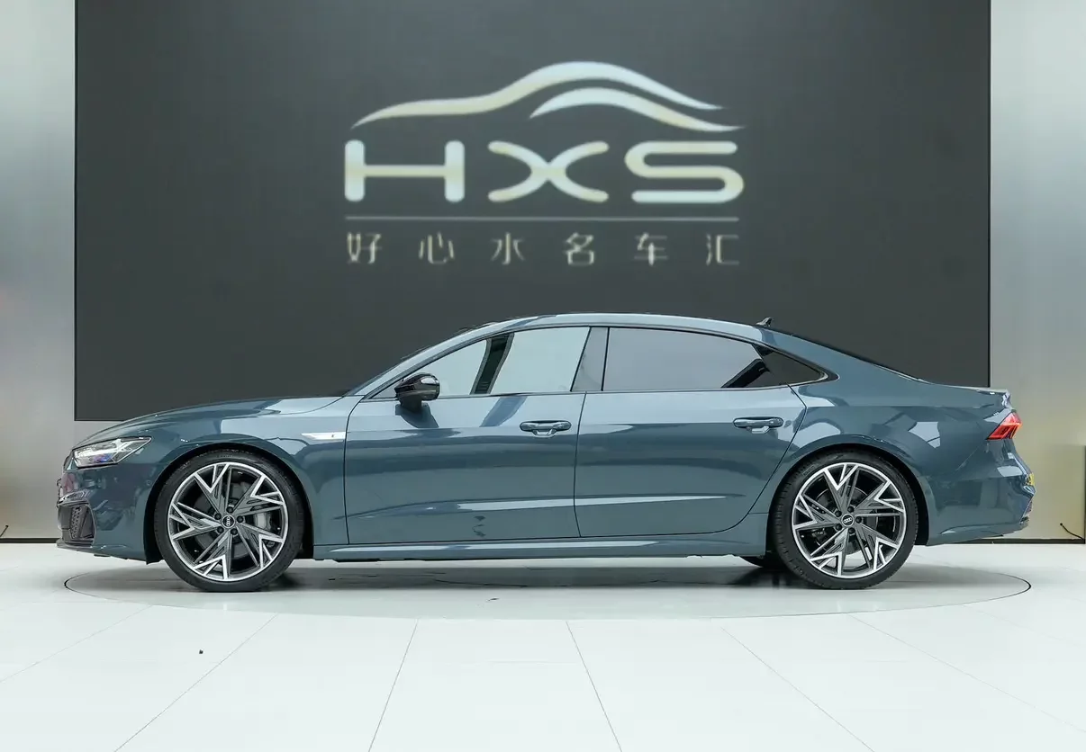 Audi A7L