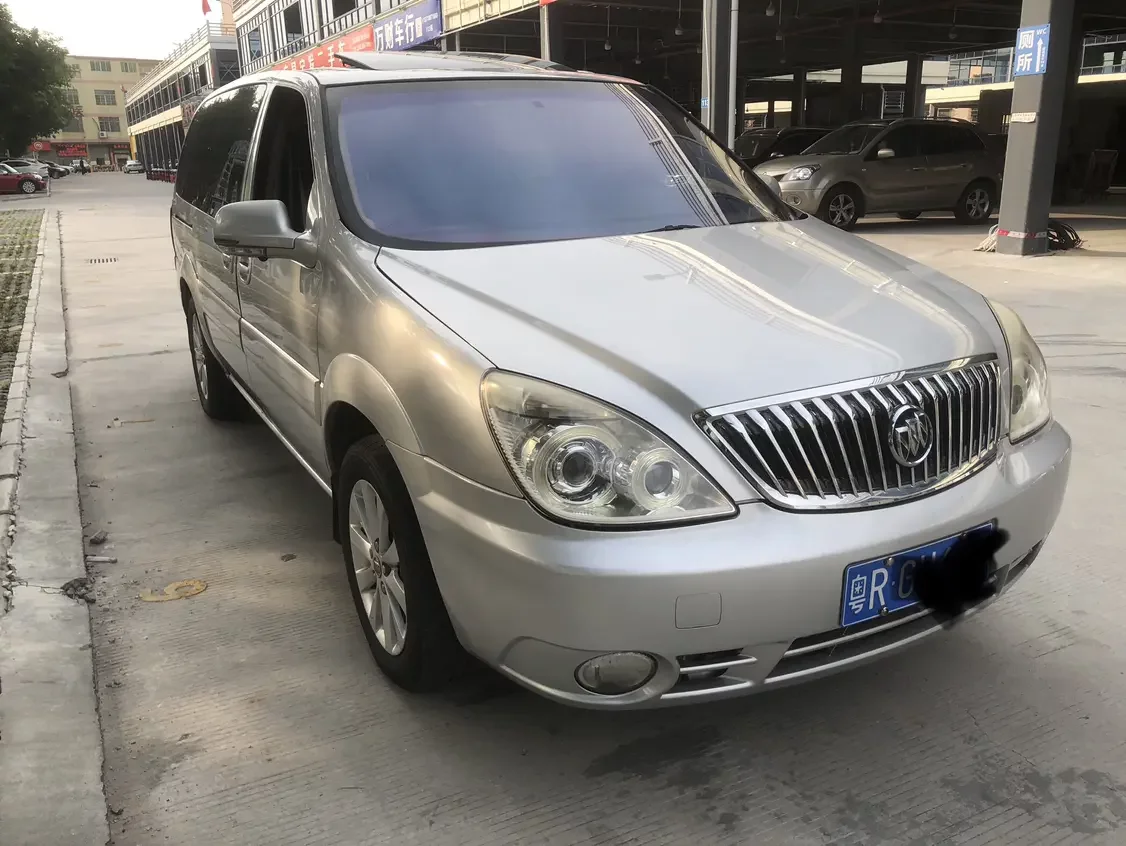 Buick GL8
