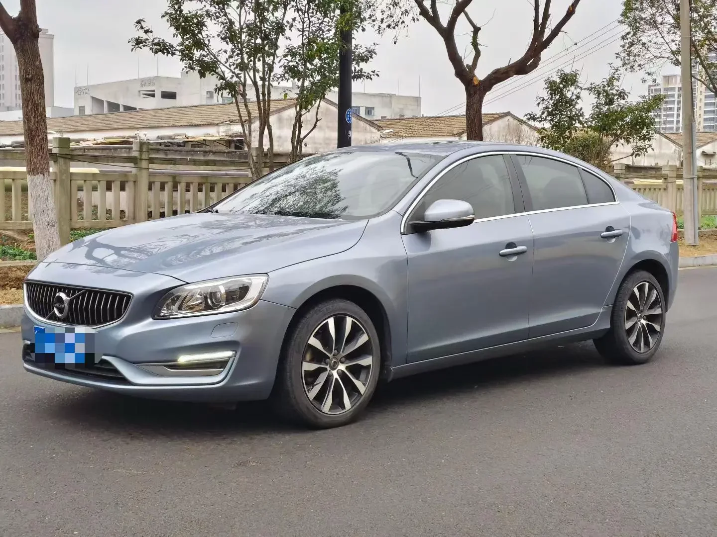 Volvo S60