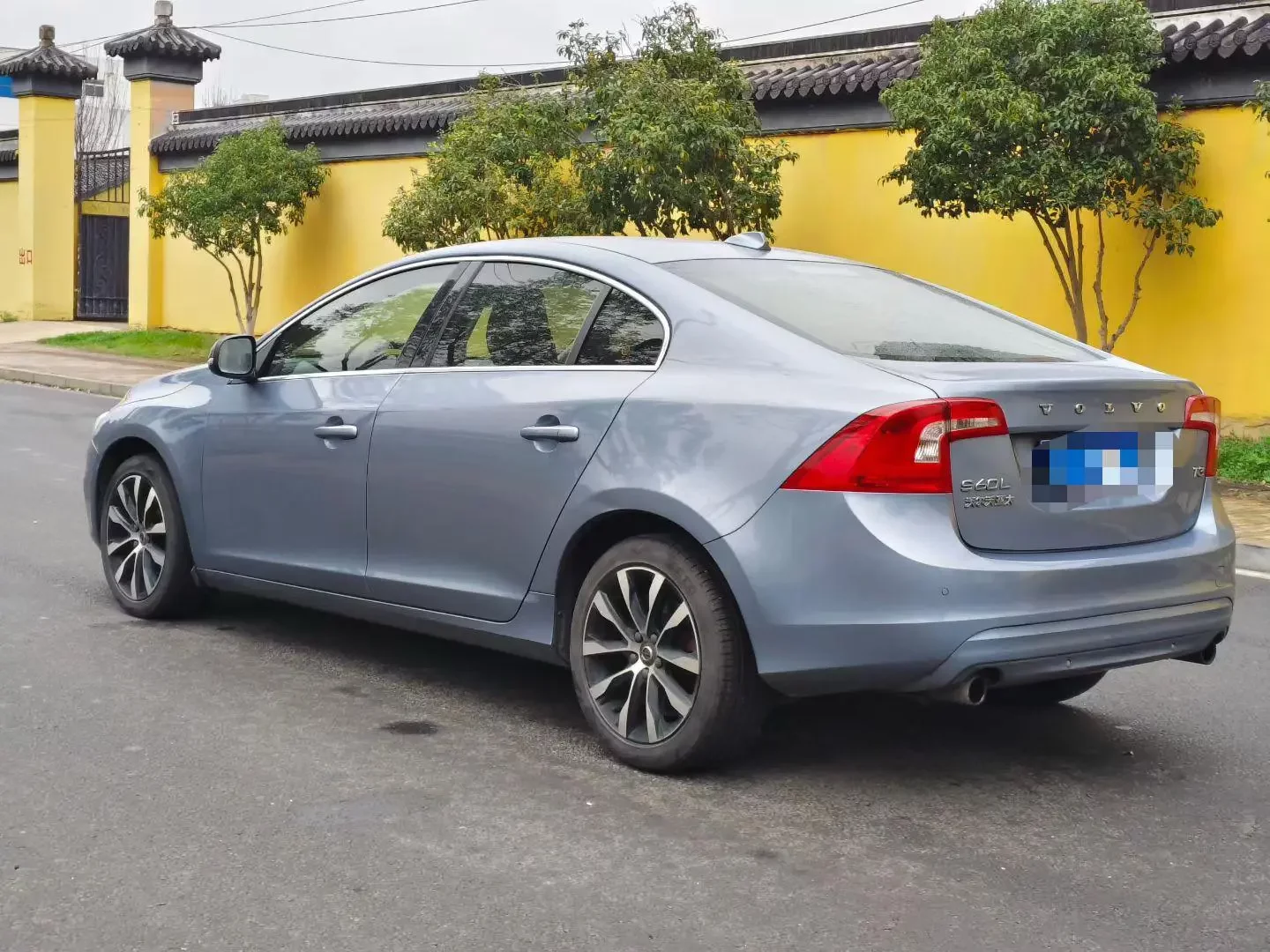 Volvo S60