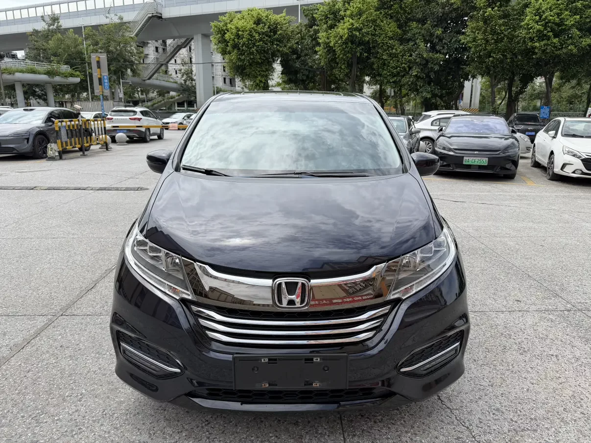 Honda Odyssey  из Китая