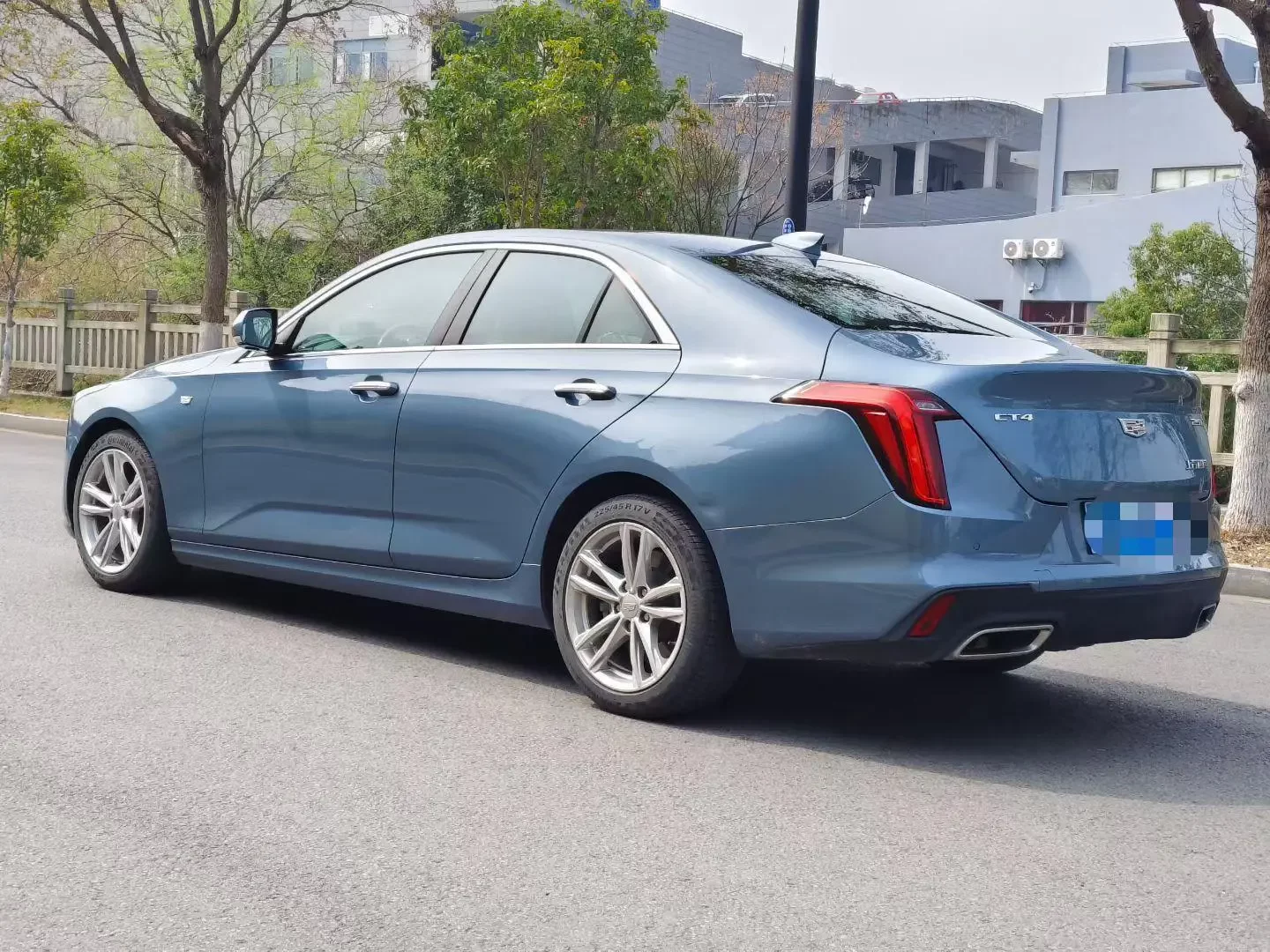 Cadillac CT4