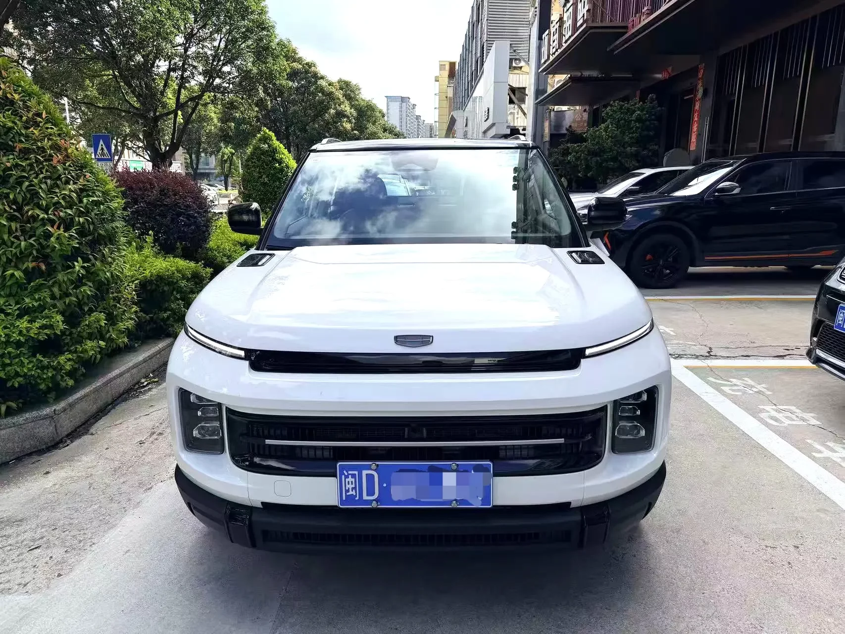 Geely ICON