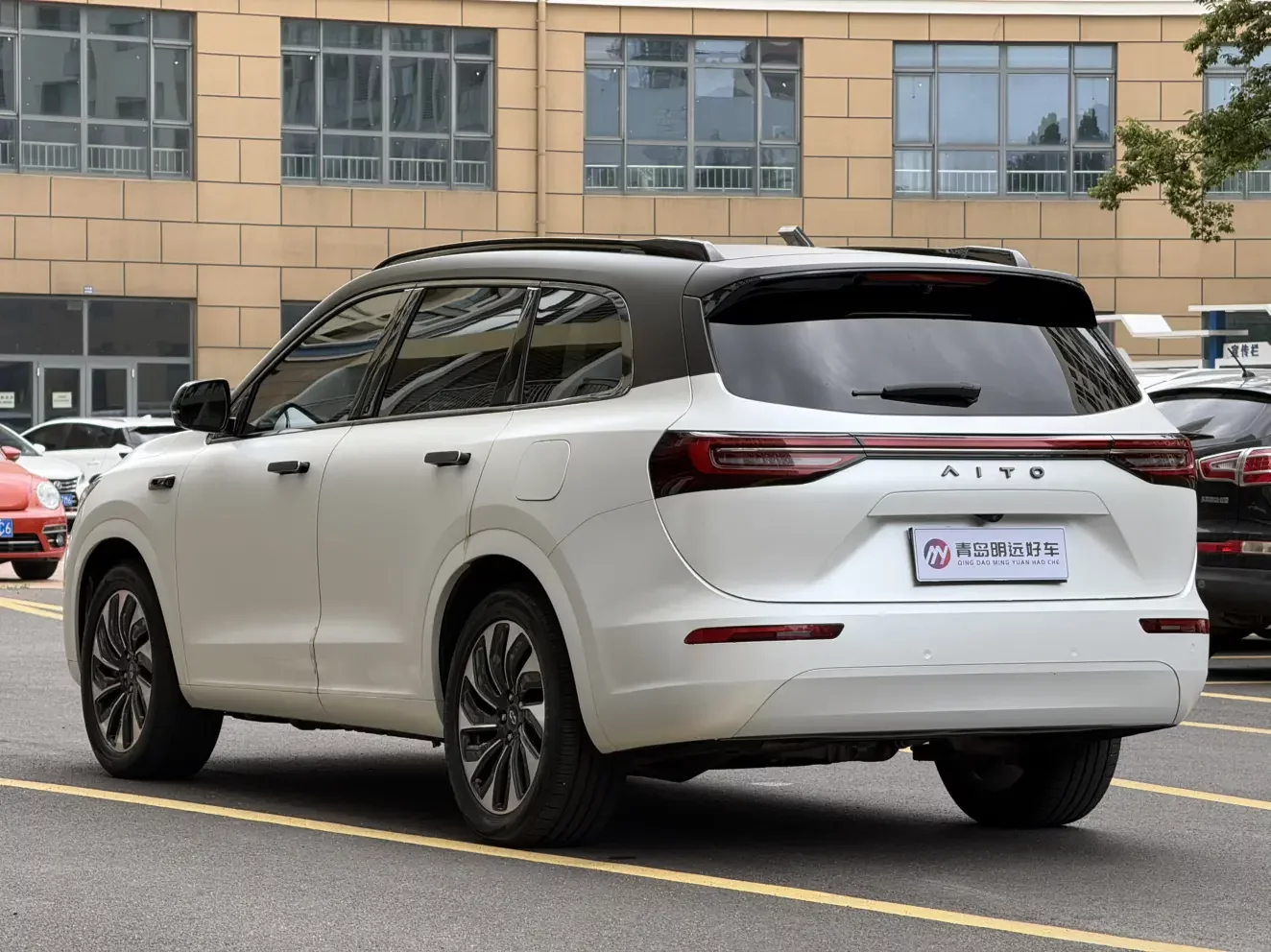 AITO M7