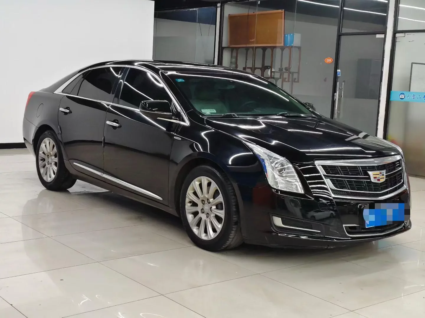 Cadillac XTS