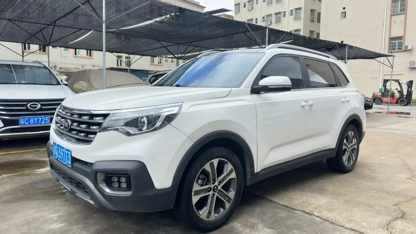 Kia Sportage  из Китая