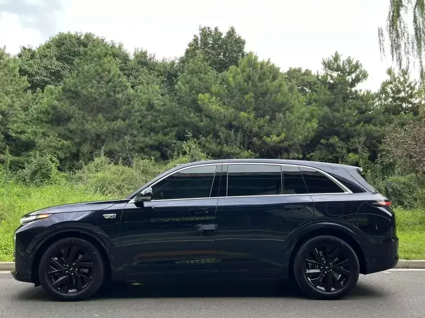 Lixiang L7