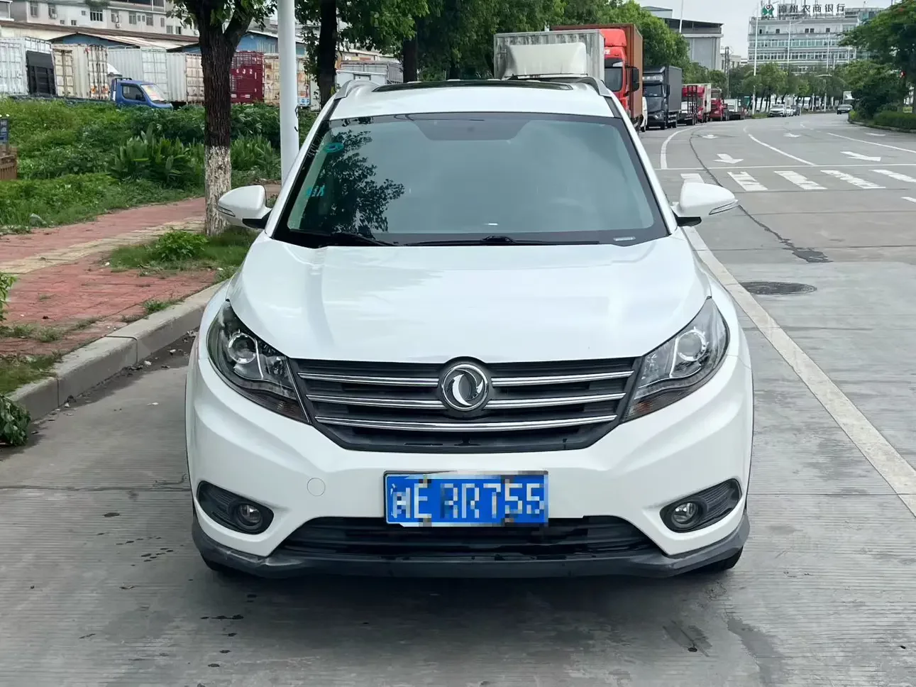 Dongfeng Fengon 580