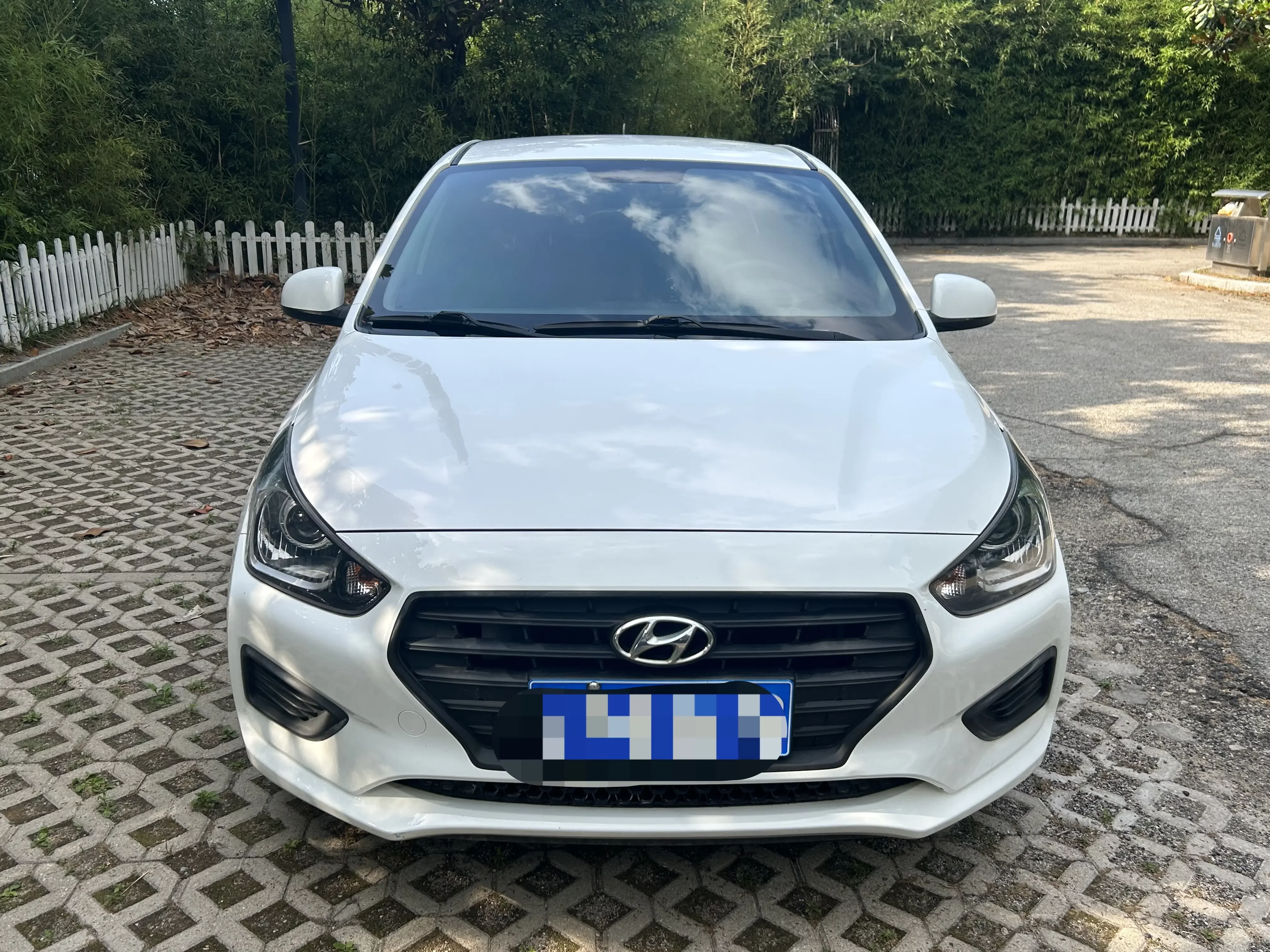 Hyundai Verna (Rena)  из Китая