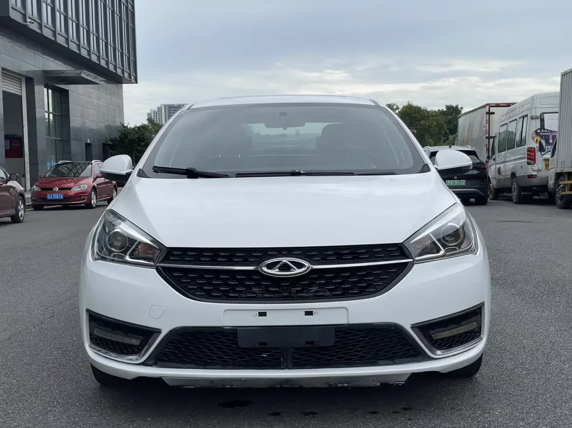 Chery Arrizo 5