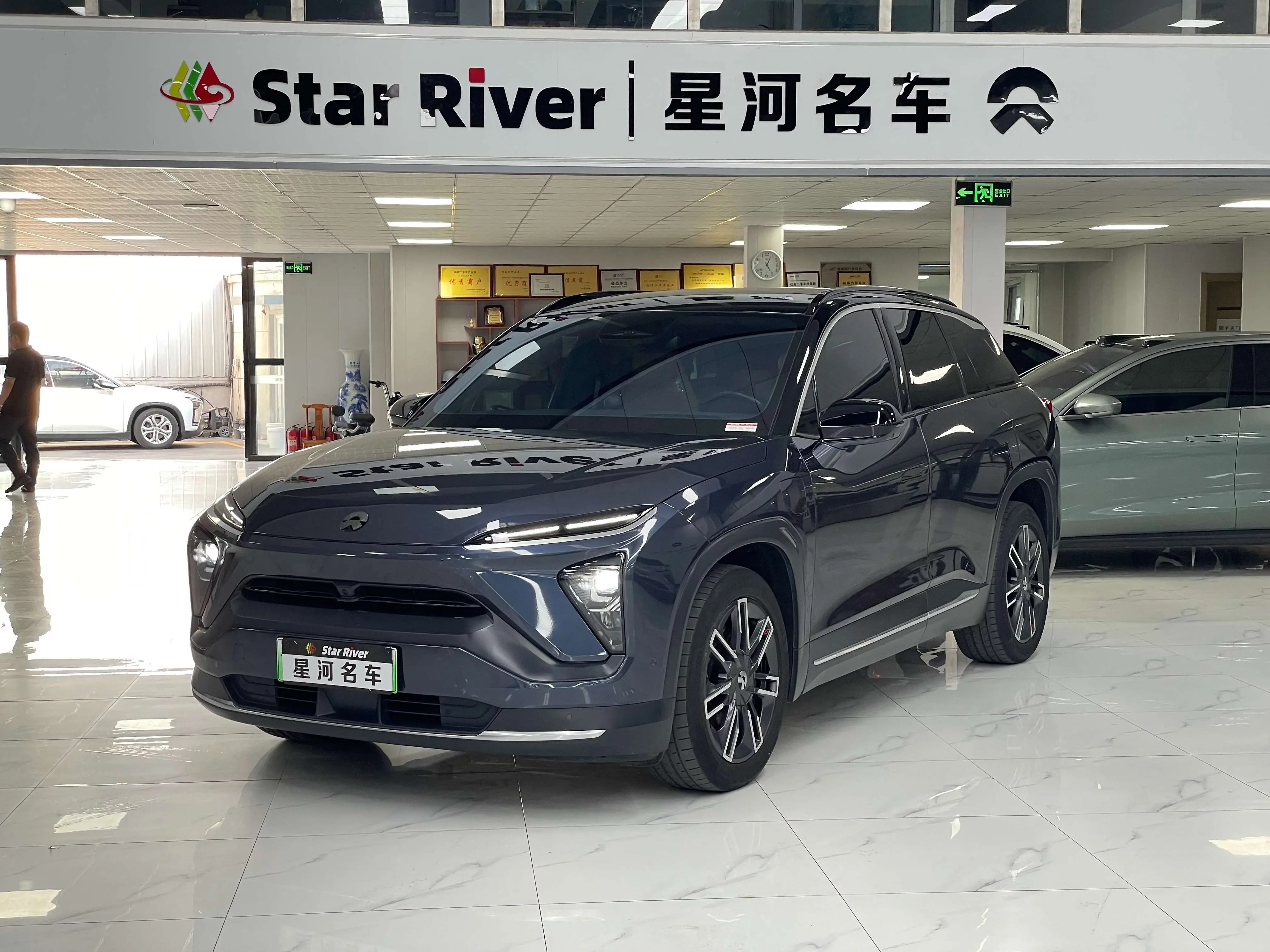 NIO ES6  из Китая