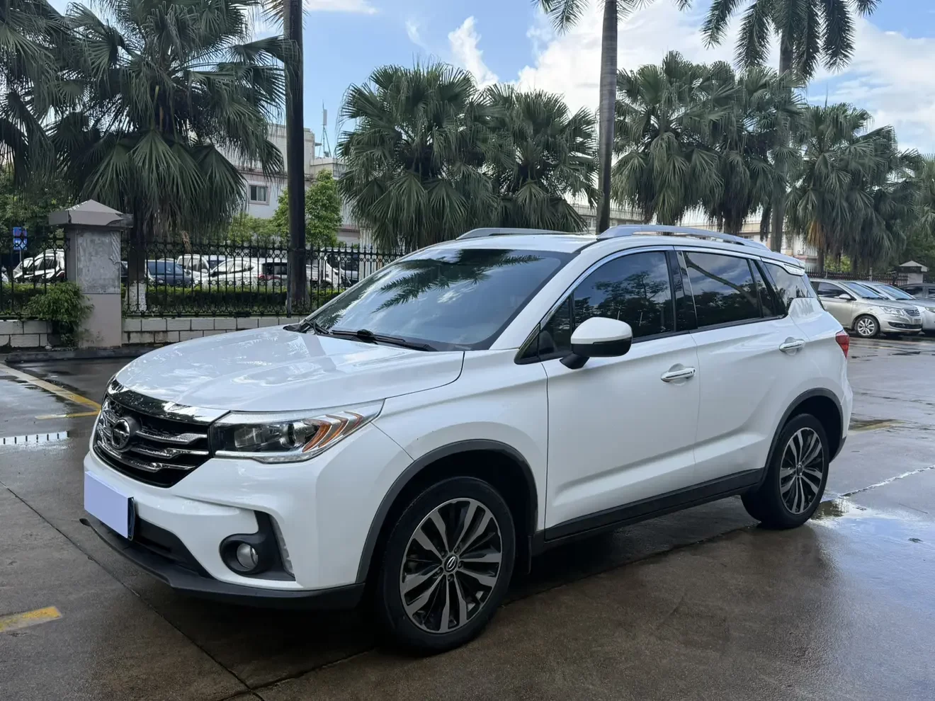 GAC Trumpchi GS4
