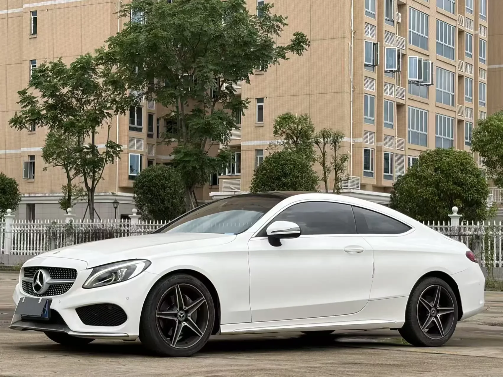 Mercedes-Benz C-Class  из Китая