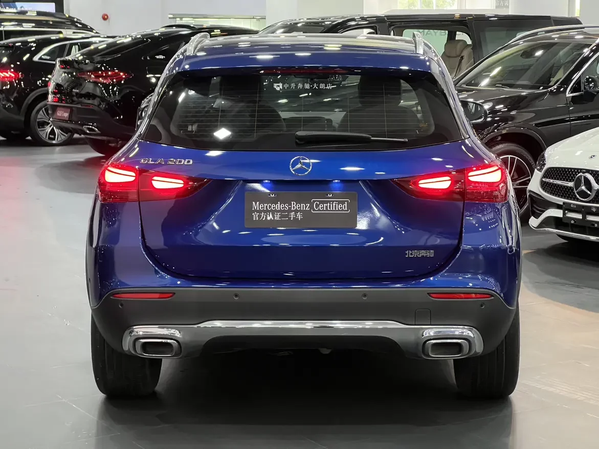 Mercedes-Benz GLA