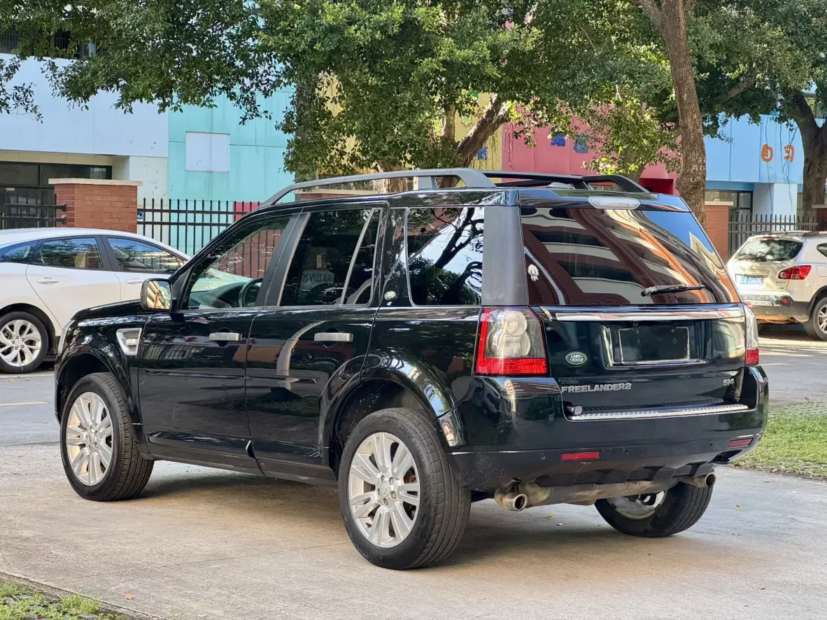 Land Rover Freelander 2