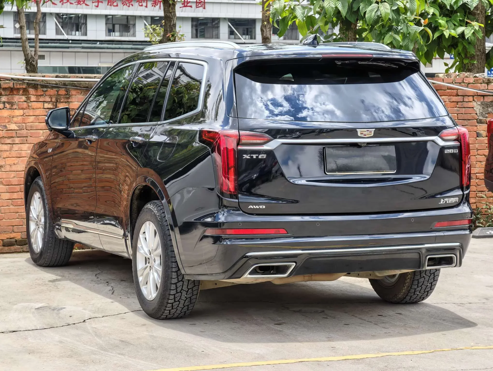 Cadillac XT6
