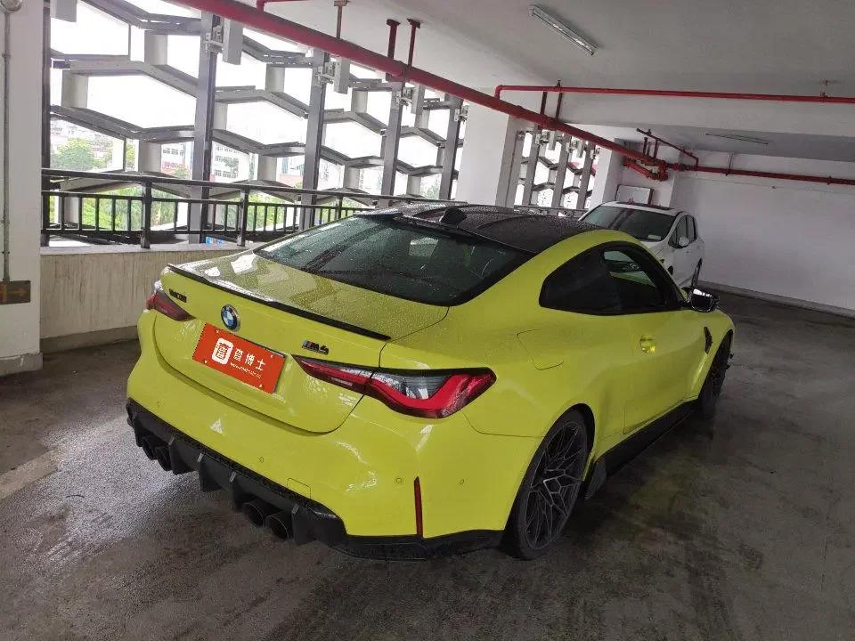 BMW M4