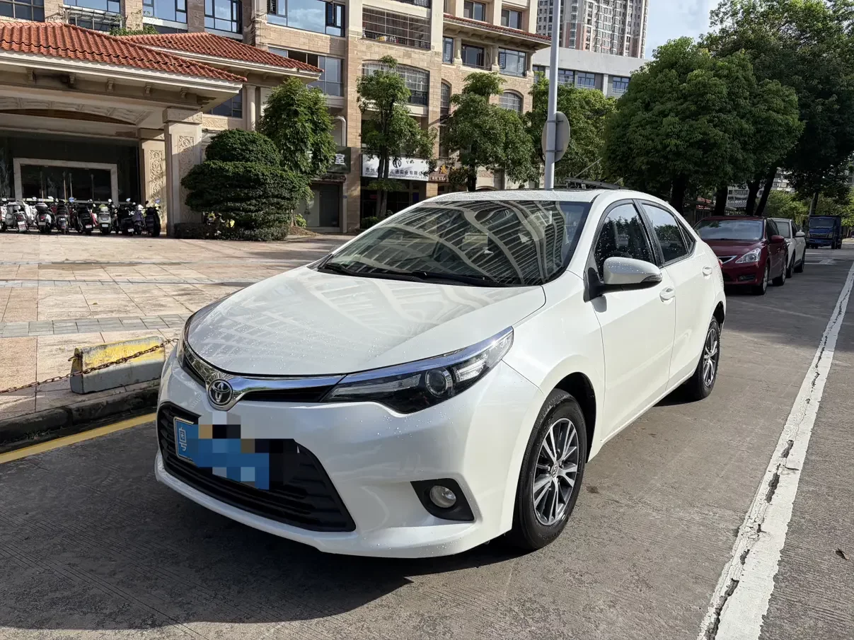 Toyota Levin (Lei Ling)  из Китая