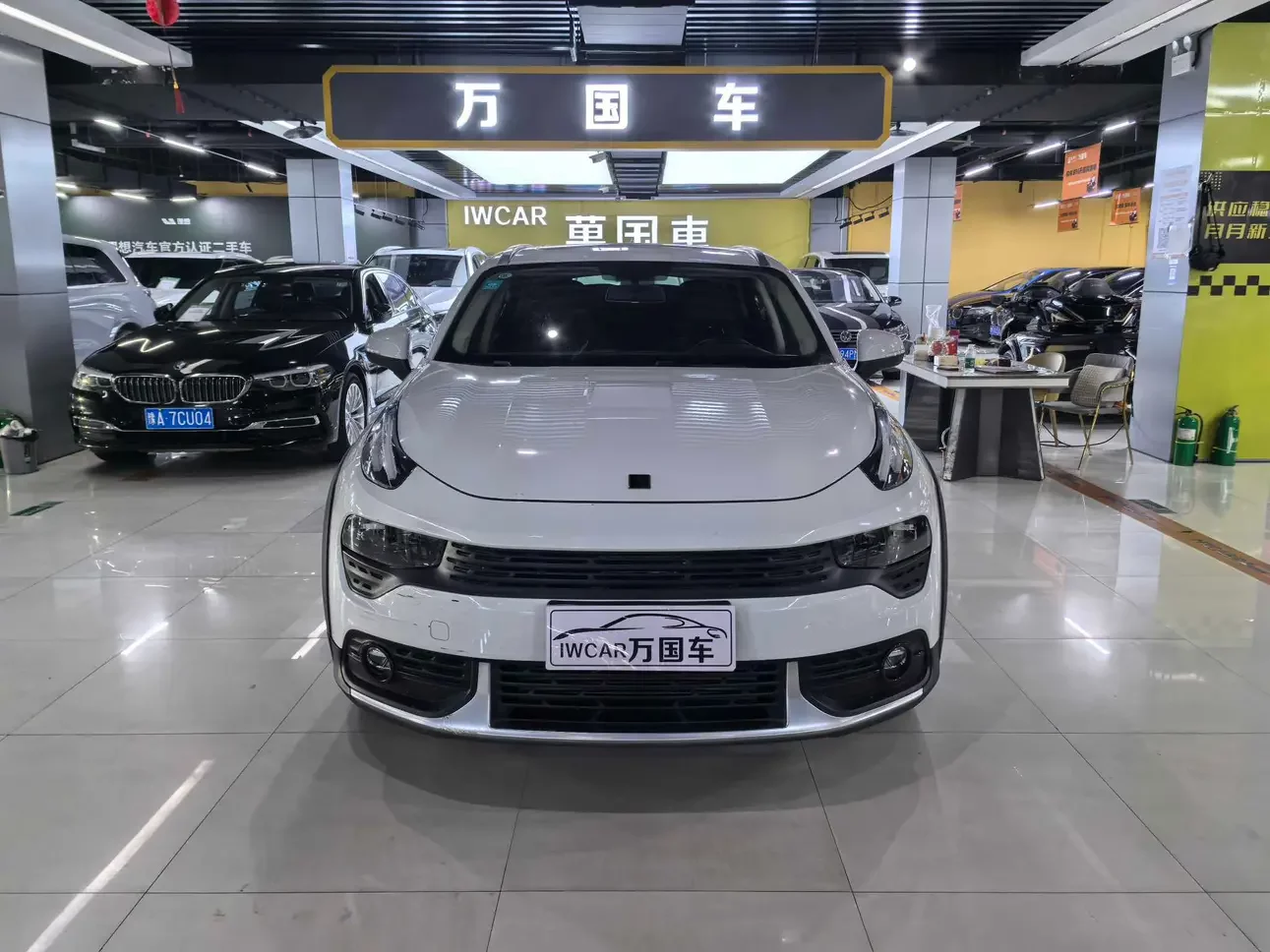 Lynk & Co 02