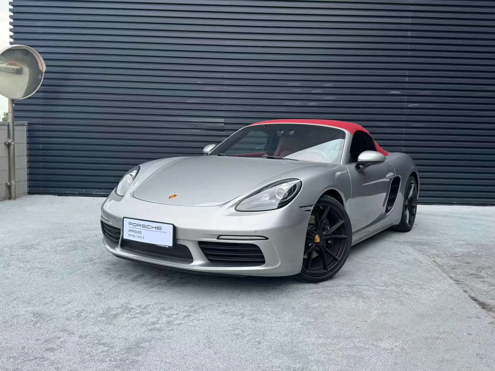 Porsche 718