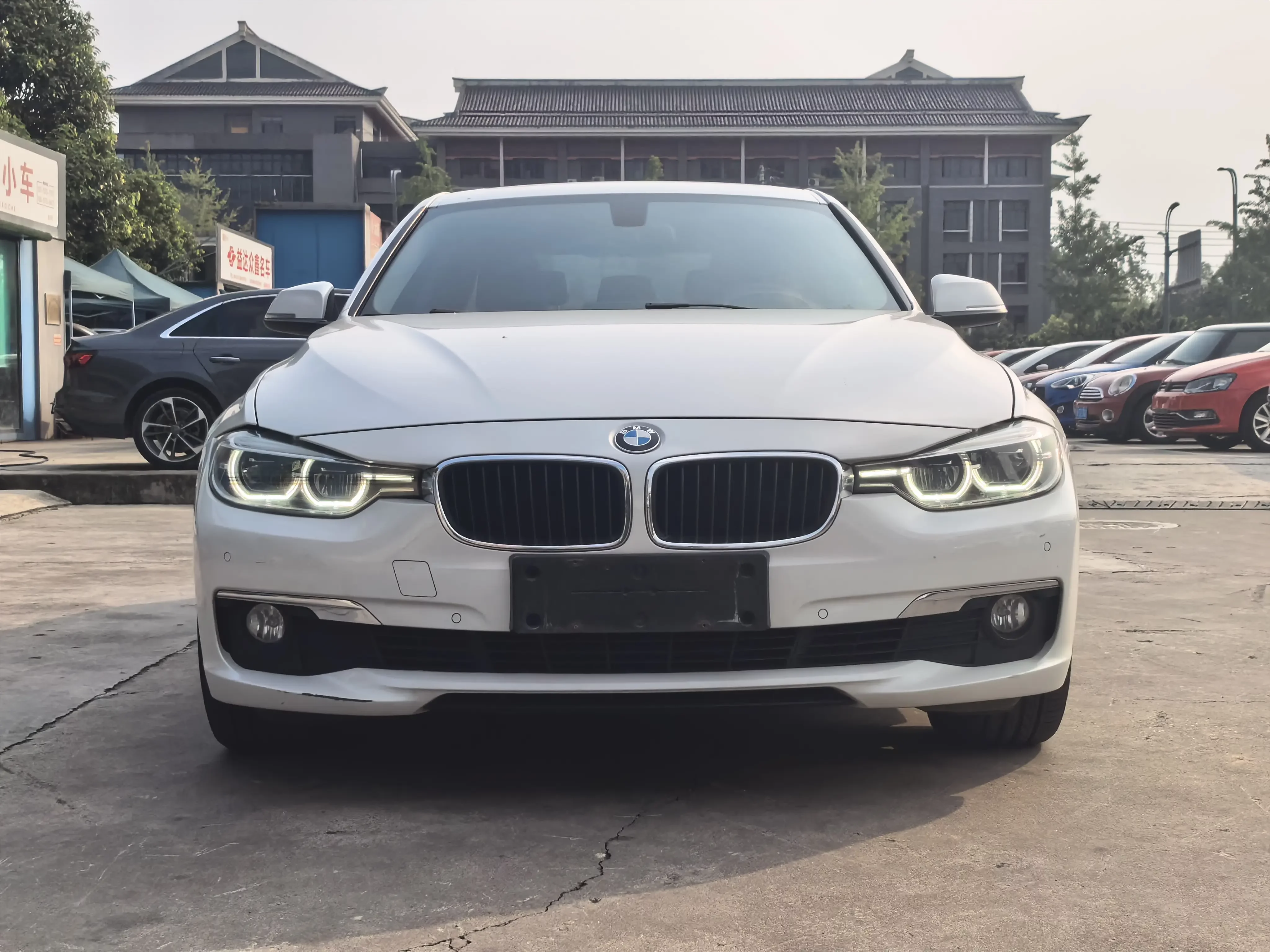 BMW 3 Series  из Китая
