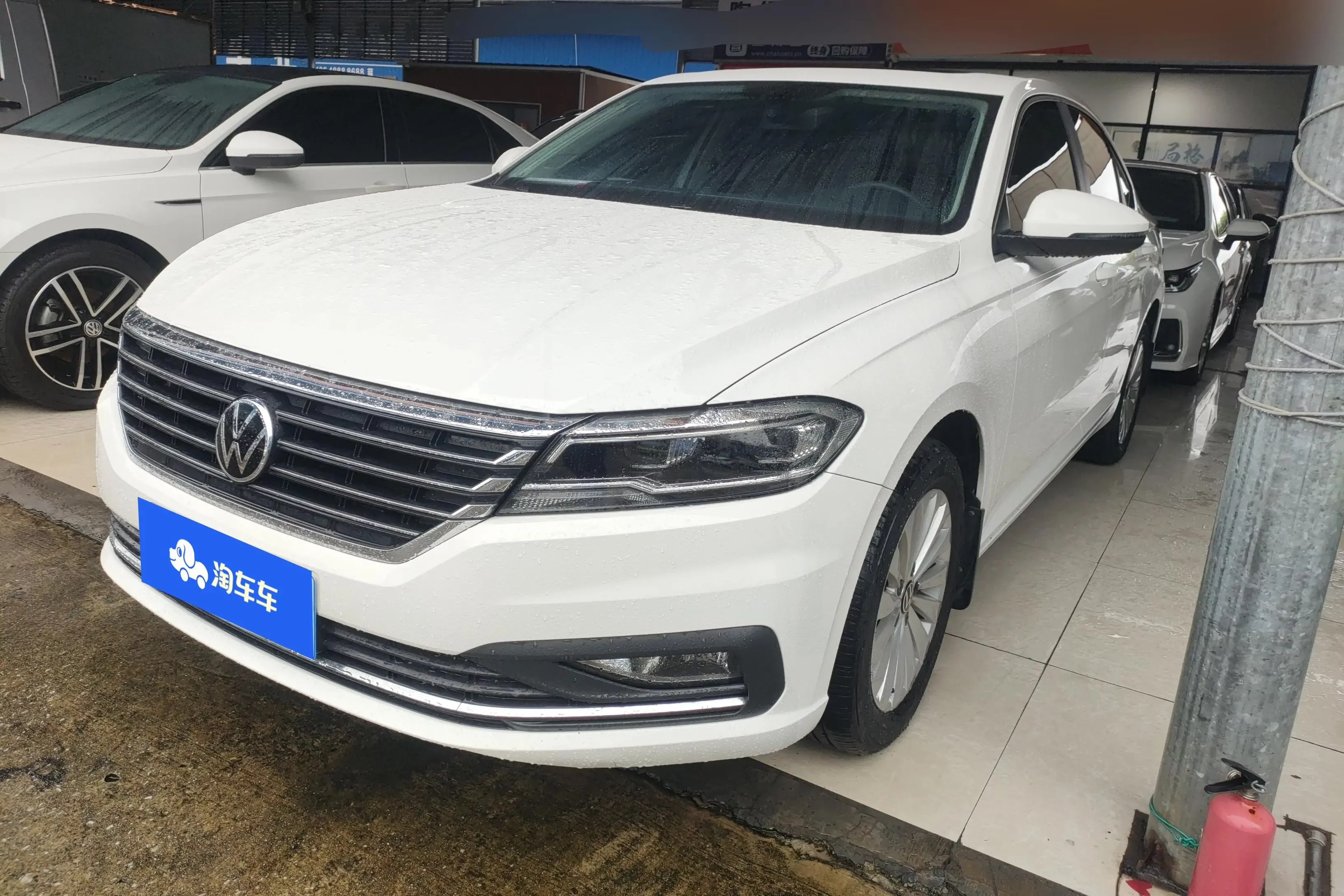 Volkswagen Sagitar