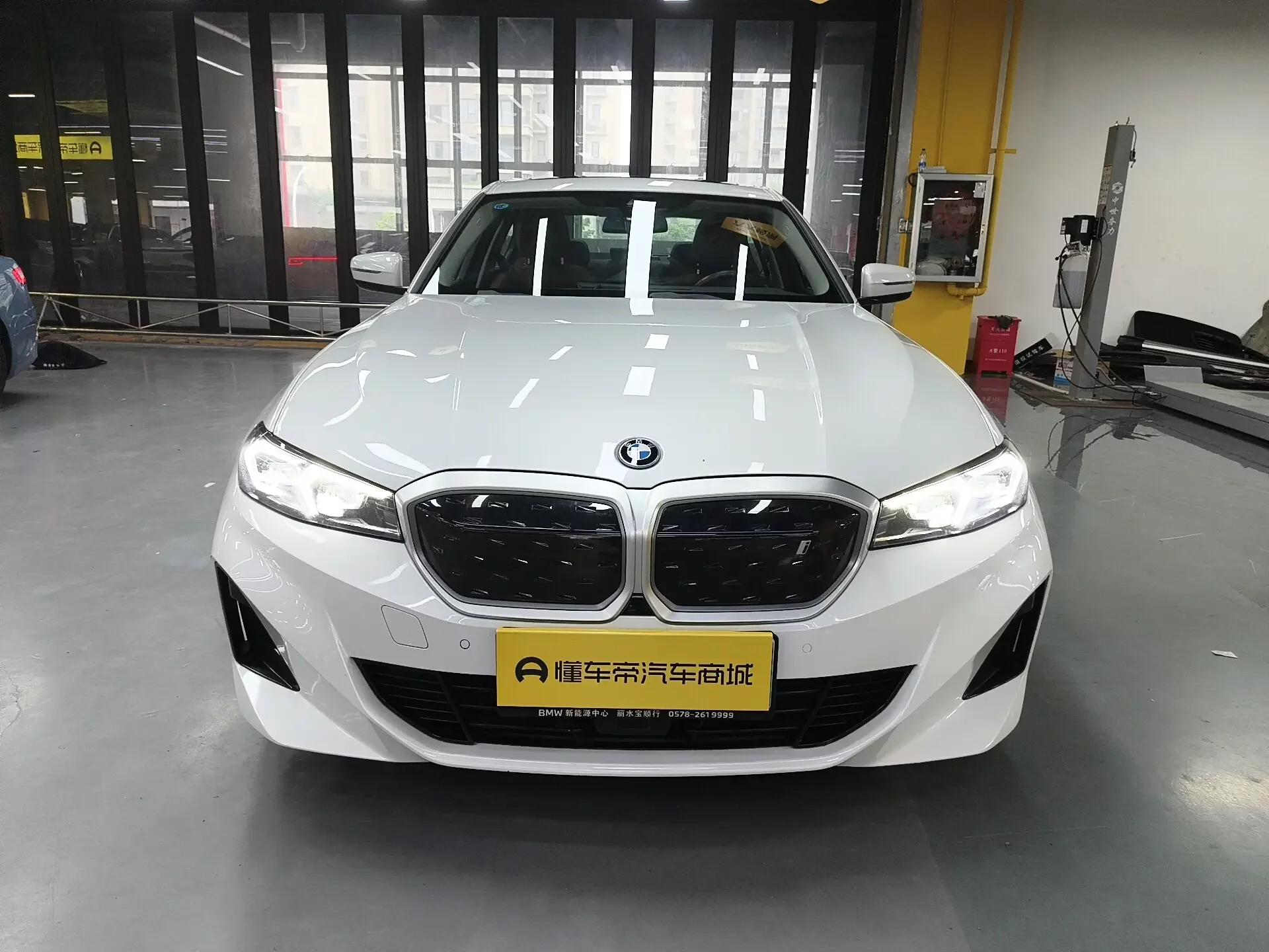 BMW i3