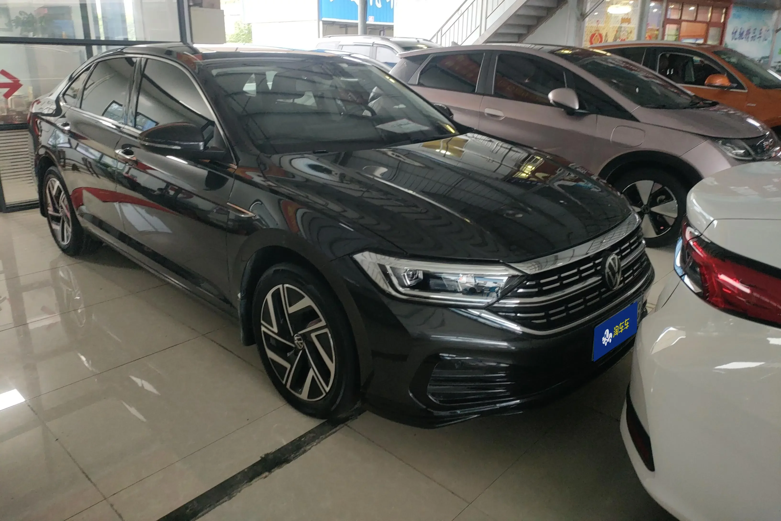 Volkswagen Sagitar