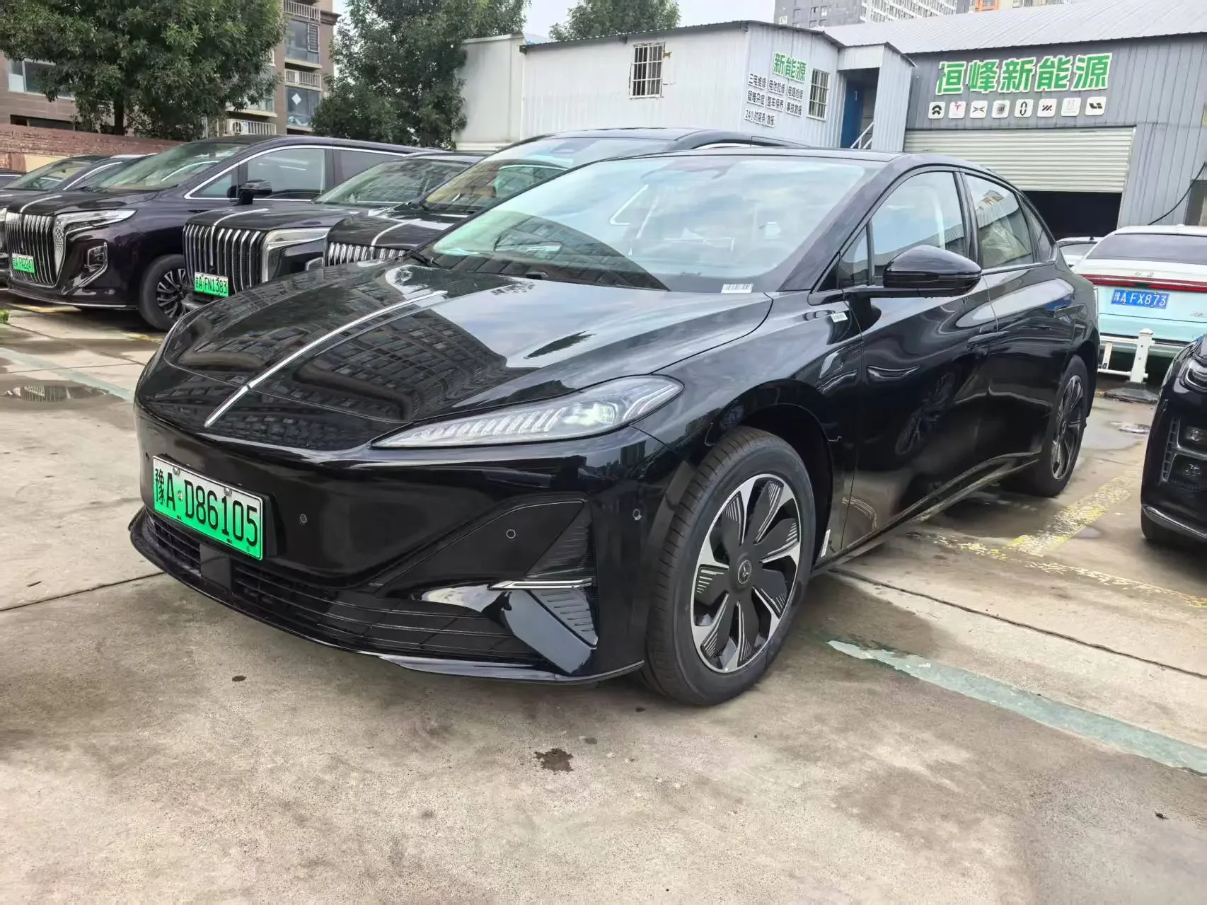 Hongqi Red Flag Tiangong 05