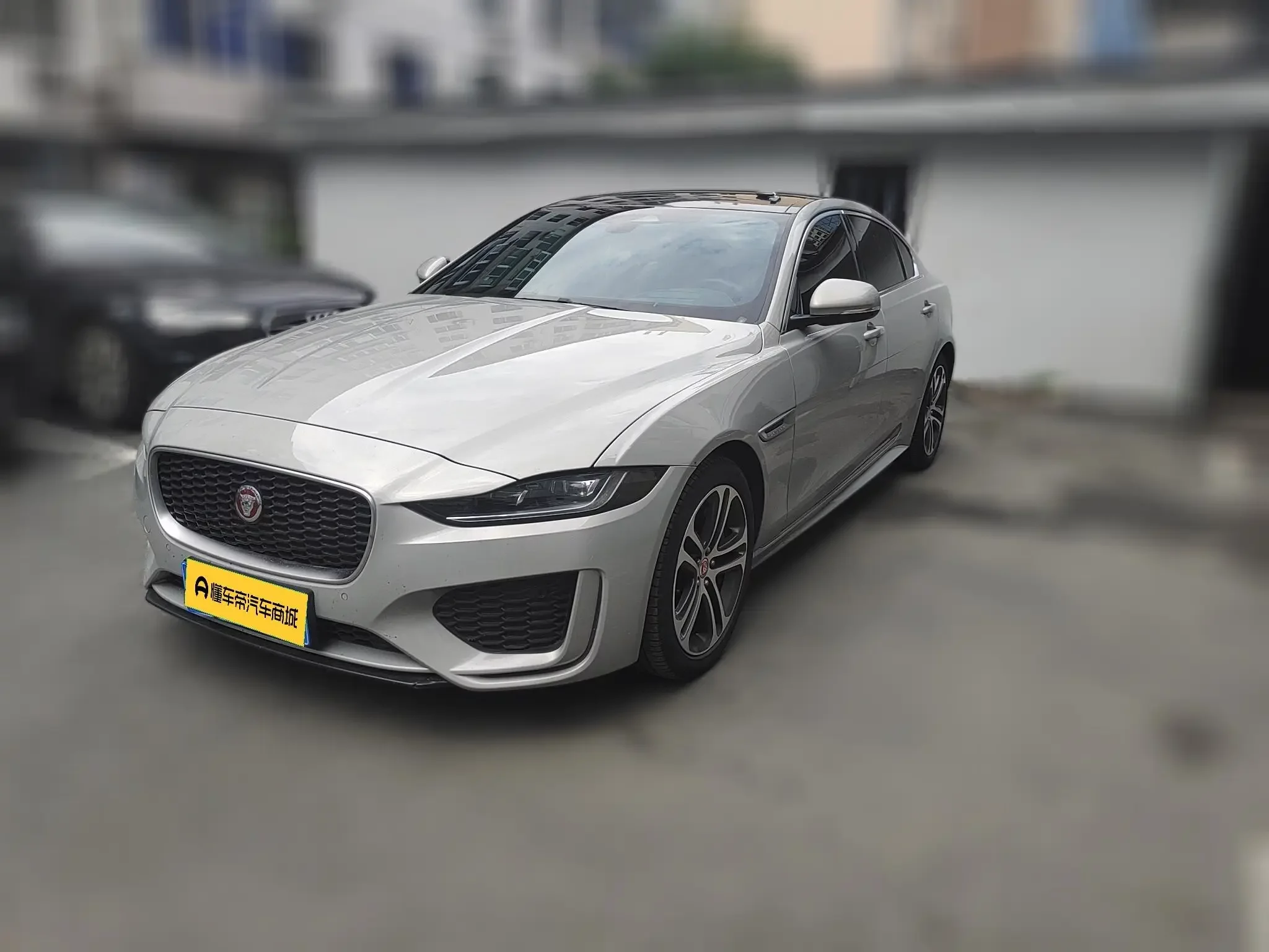 Jaguar XEL