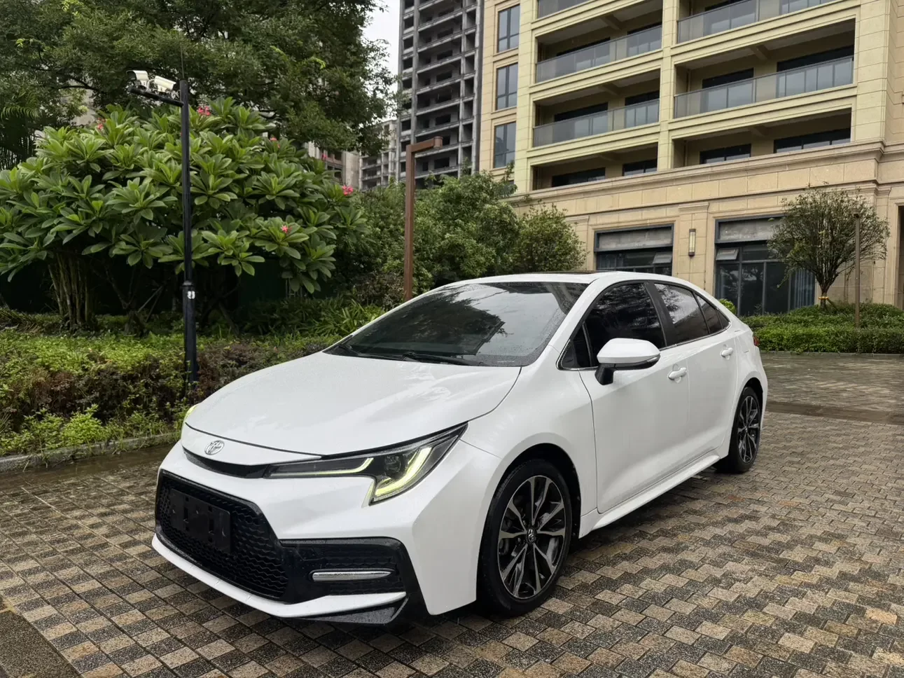 Toyota Levin (Lei Ling)  из Китая