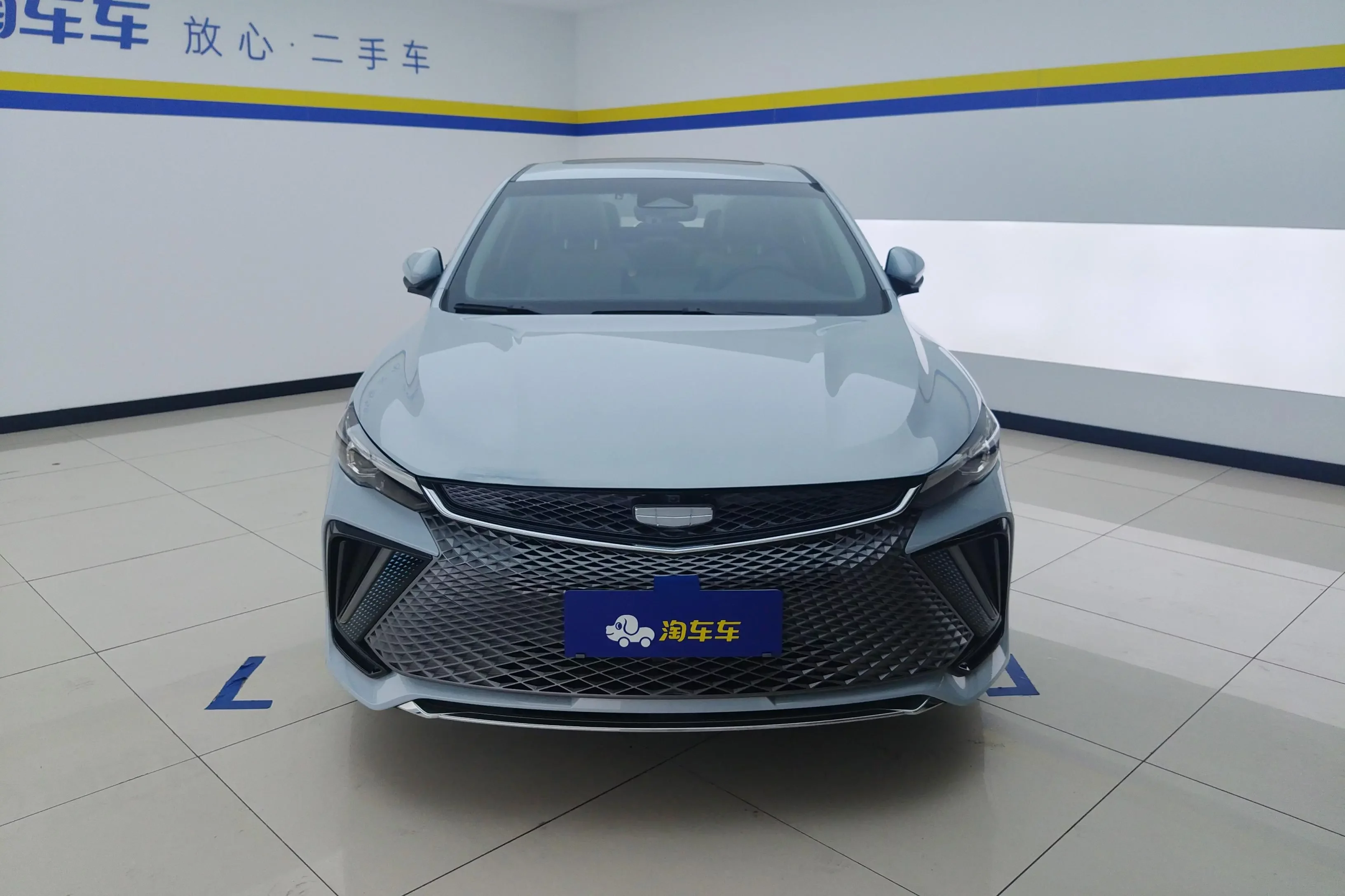 Geely Emgrand L HiP